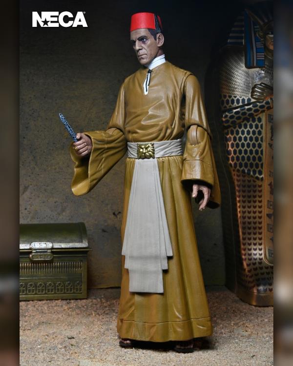 Universal Monsters Ultimate Ardath Bey 7-Inch Action Figure - Collectible Toy for Horror Fans - Perfect for Display, Cosplay, and Halloween Decor