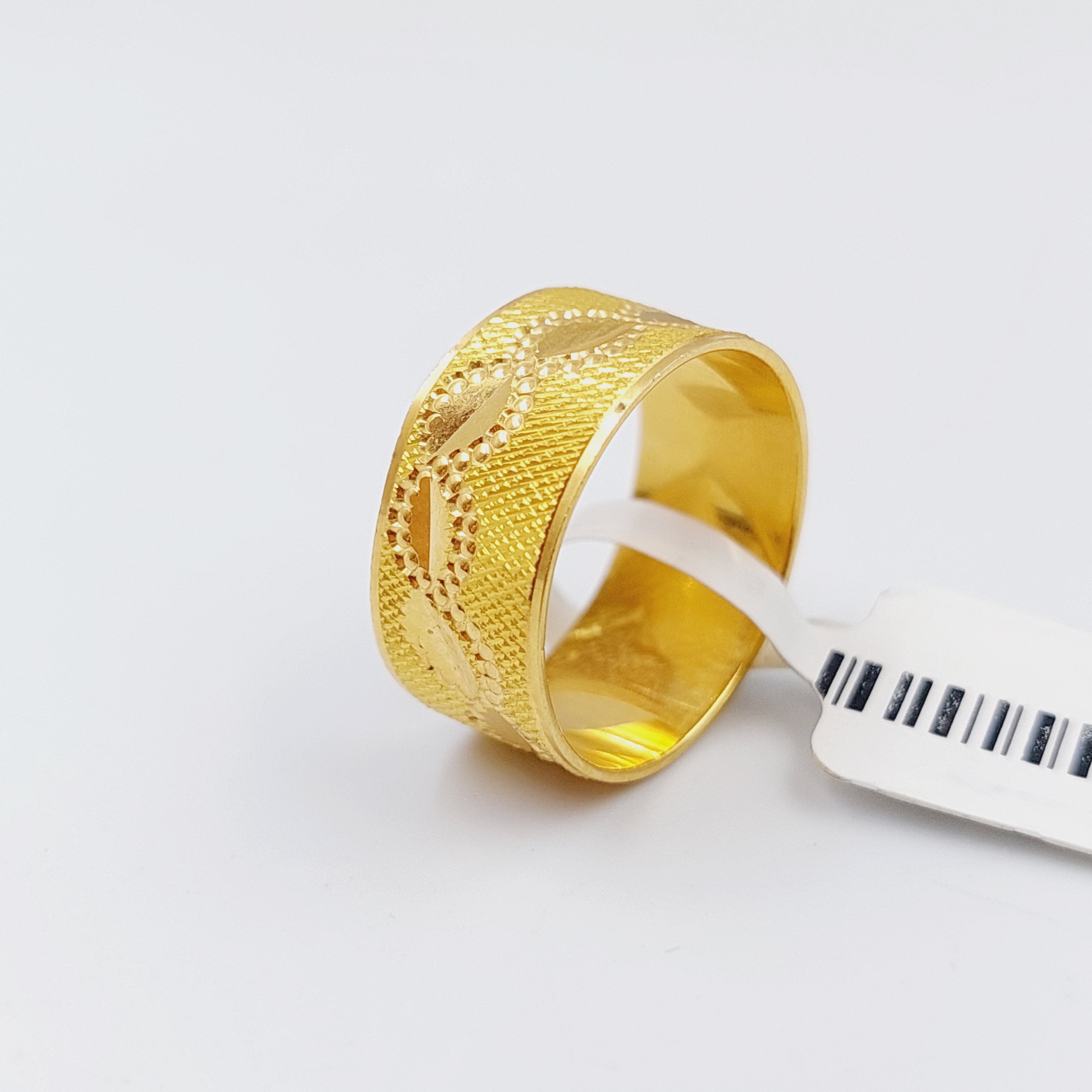 Premium CNC Wedding Ring - Handcrafted Tungsten or Titanium Band for Men & Women - Perfect for Engagements, Anniversaries, and Special Occasions