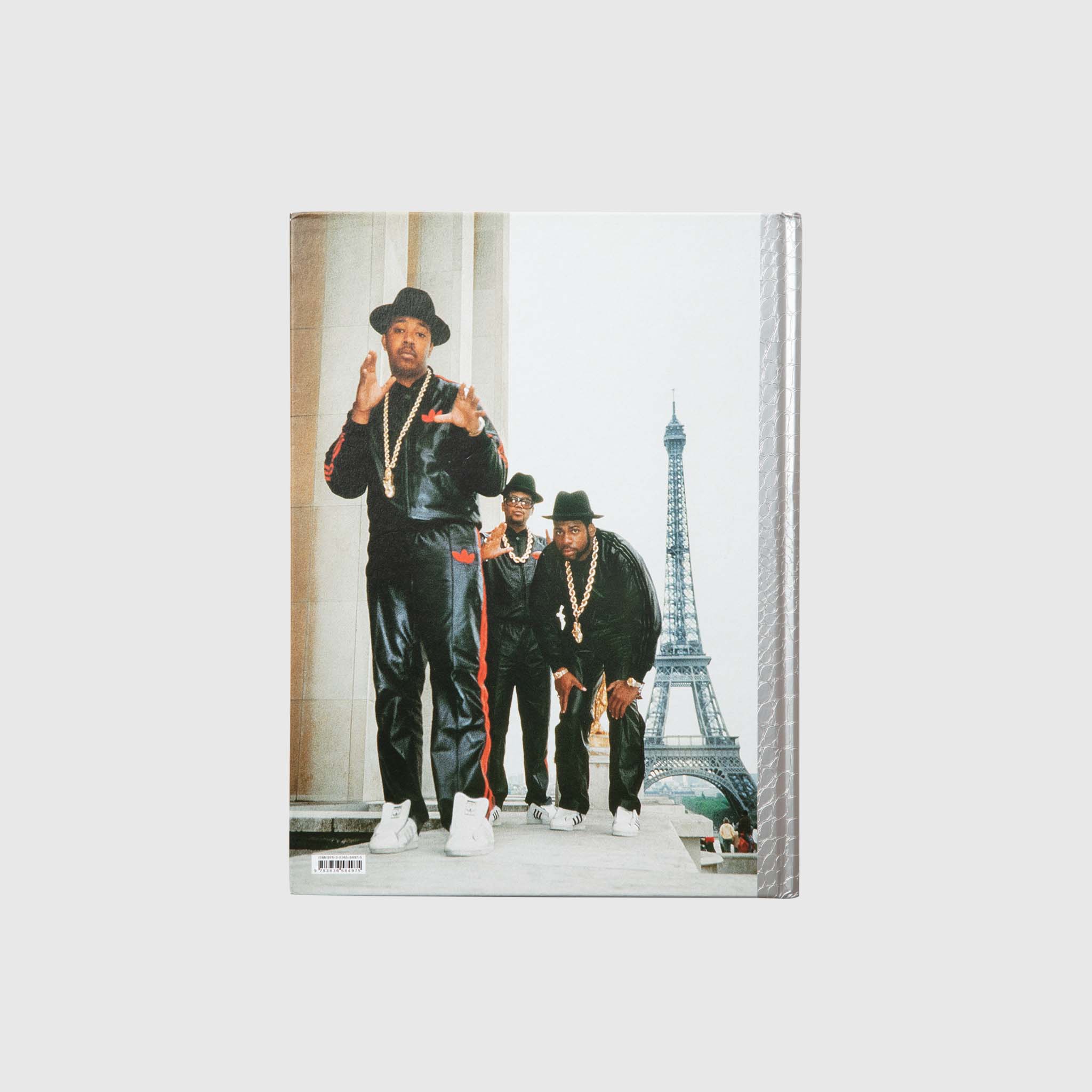 Ice Cold: The History of Hip Hop Jewelry – Explore Iconic Bling Culture & Fashion Trends for Music Lovers and Collectors