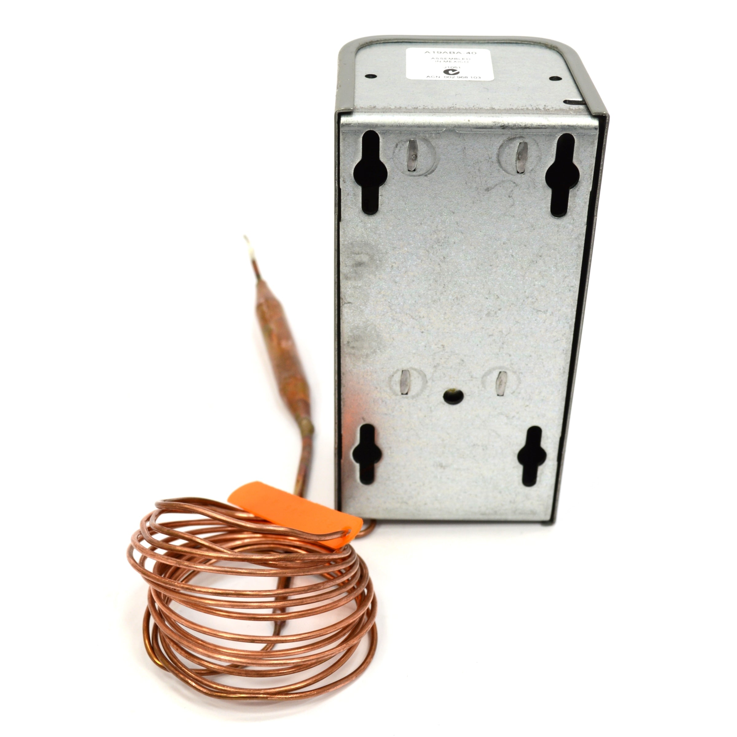 Johnson Controls A19ABA-40 Remote Bulb Temperature Control Thermostat - HVAC System, Refrigeration & Industrial Temperature Regulation