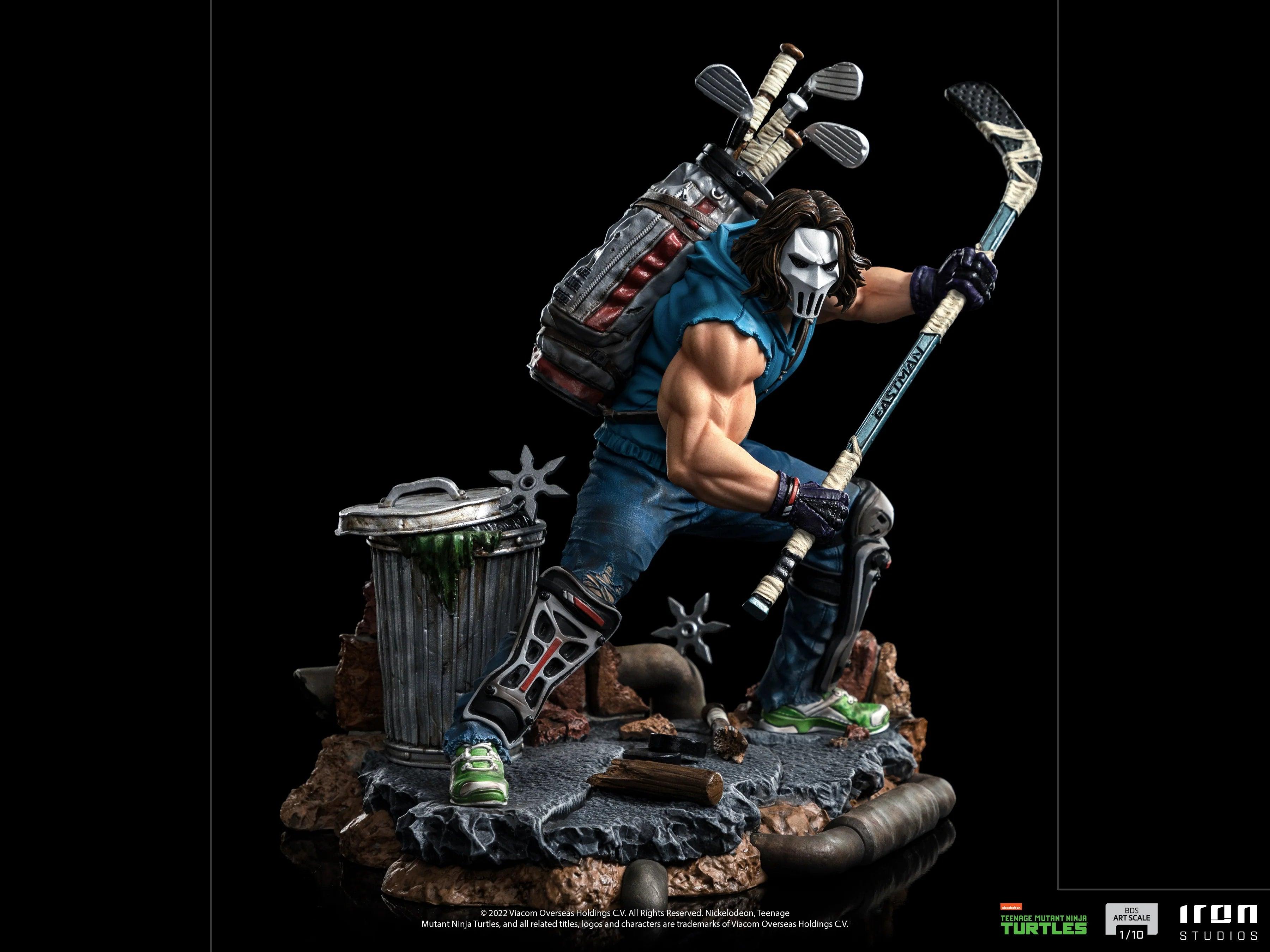 Iron Studios Teenage Mutant Ninja Turtles Casey Jones BDS Art Scale 1/10 Statue - Collectible Action Figure for TMNT Fans, Home Decor & Gift for Comic Book Lovers
