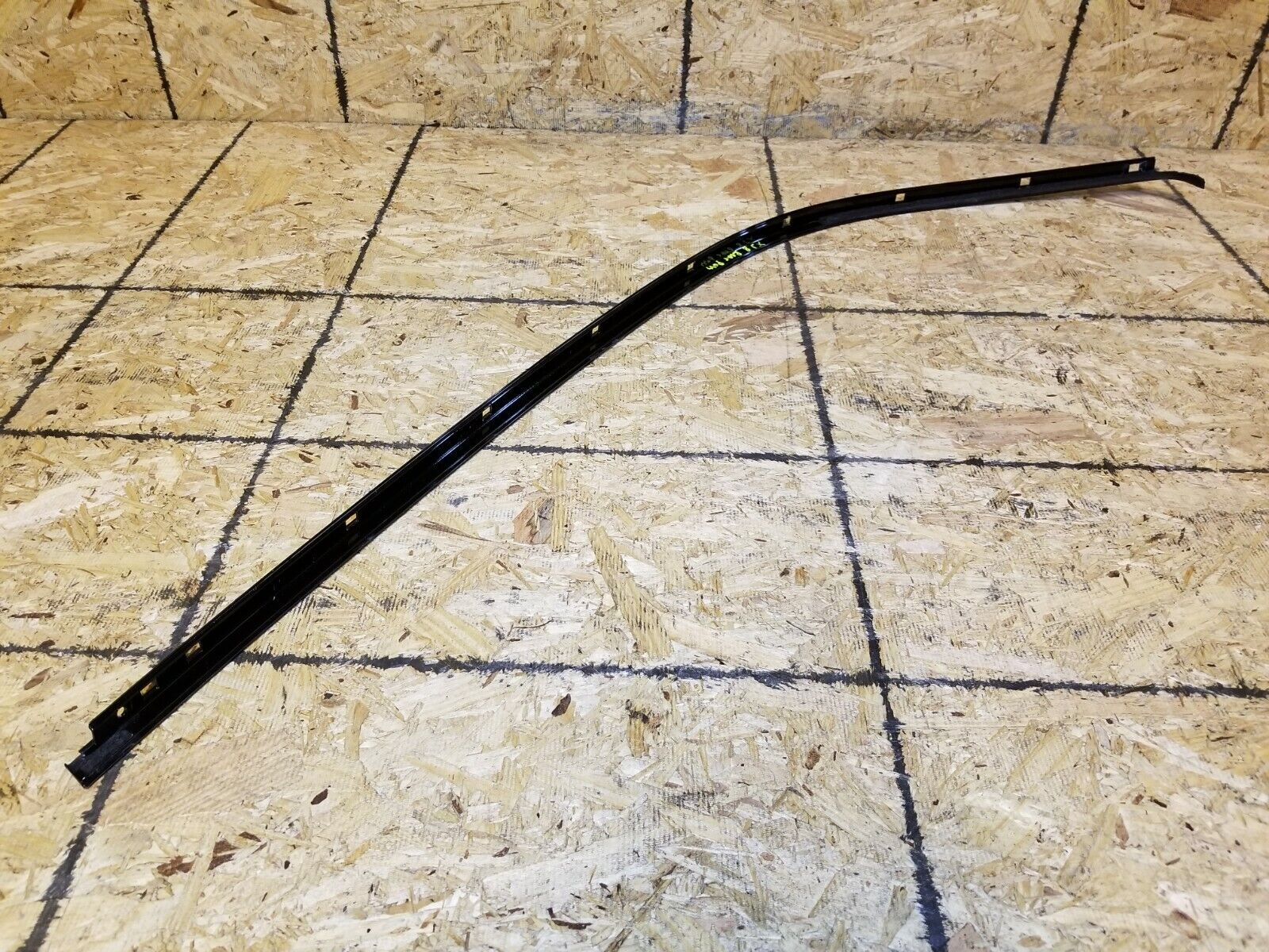 2004-2009 Jaguar XJ8 Rear Right Passenger Upper Door Window Trim Molding - OEM Replacement Part - Perfect for Window Seal Repair & Car Restoration Projects