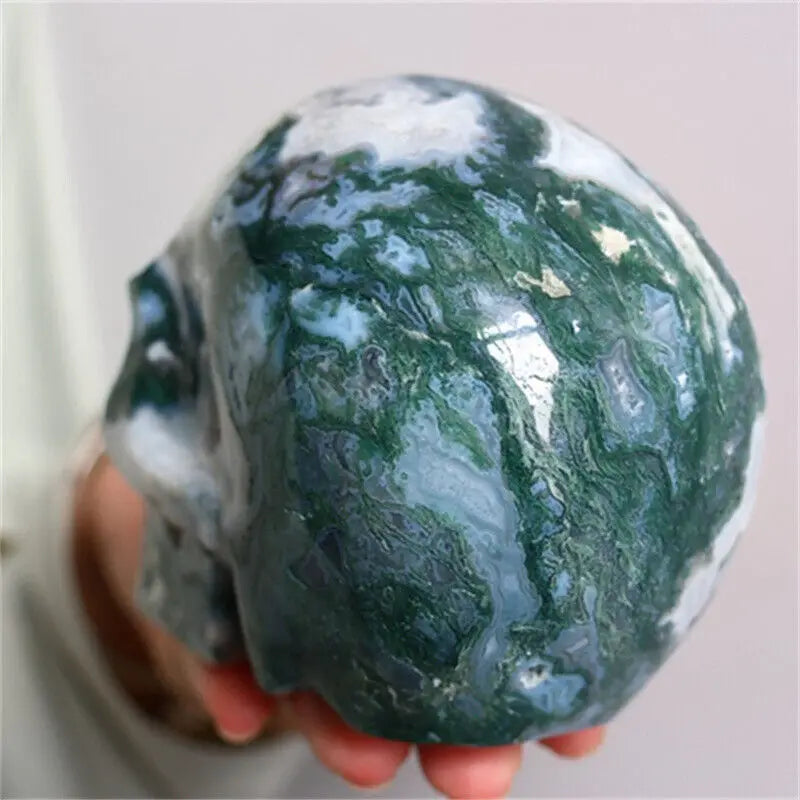 Natural Blue Chalcedony Agate Crystal Skull Carving - Healing Stone for Reiki, Meditation & Spiritual Energy (Perfect for Home Decor, Yoga Spaces & Gift Giving)
