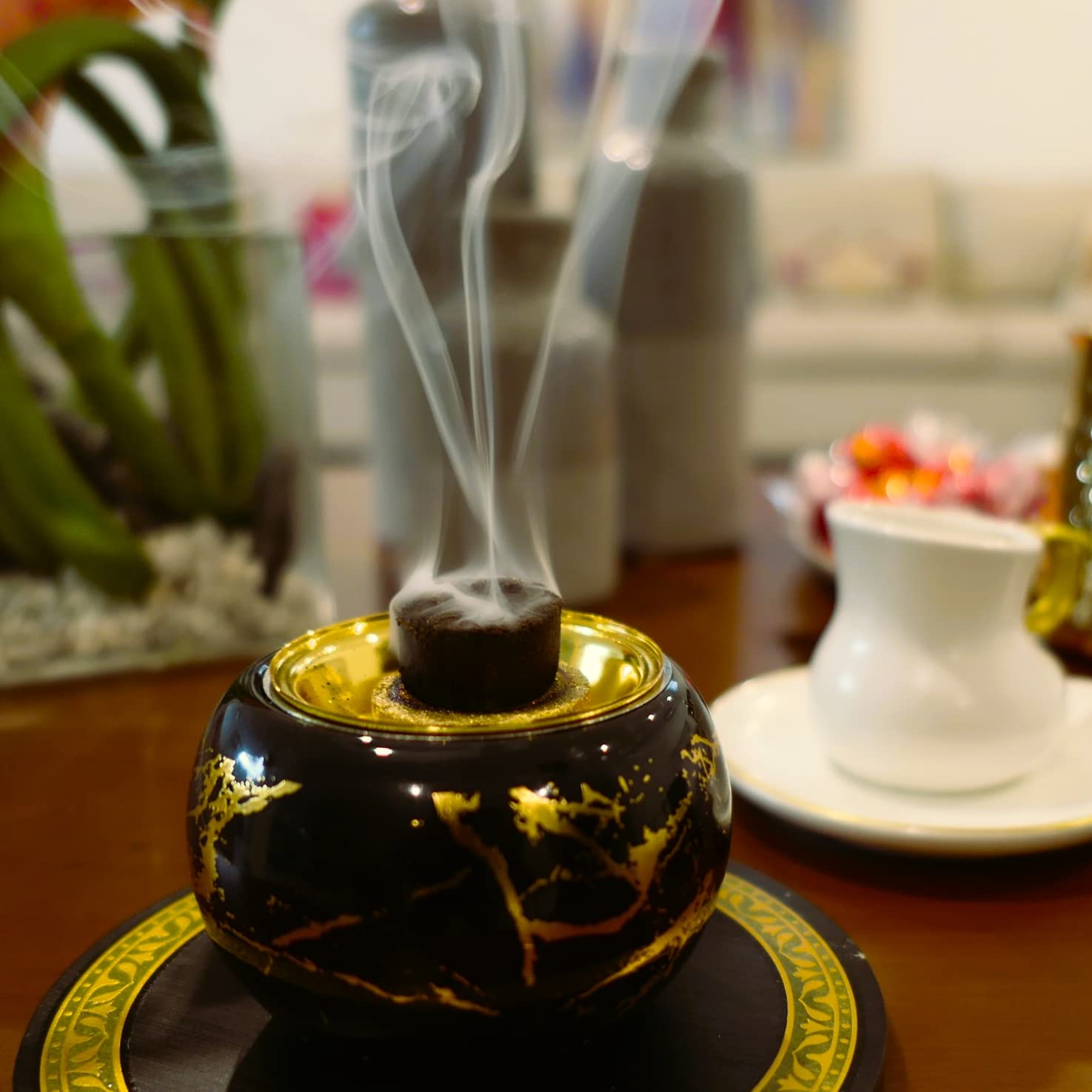 Premium Mamoul Gharam 80g Oud Incense Perfume - Pressed Resin Disks for Bakhoor Burner | Aromatic Oud Scent for Meditation, Stress Relief & Home Decor | Perfect for Arabic Incense Ceremonies & Relaxation Rituals