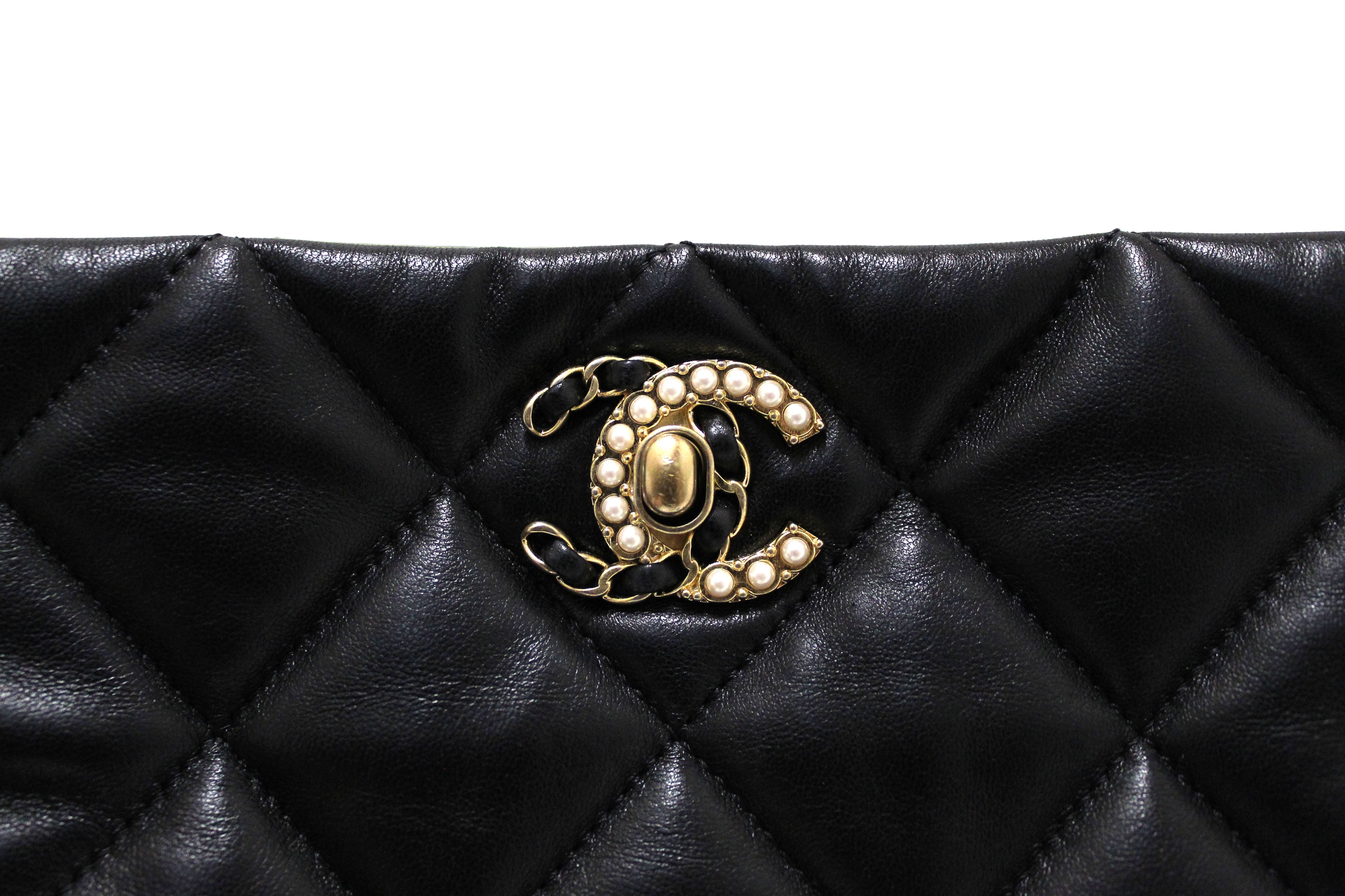 Authentic Chanel Black Lambskin Quilted Crush on Chains Hobo Bag - Luxury Designer Handbag for Women, Perfect for Evening Parties & Special Occasions