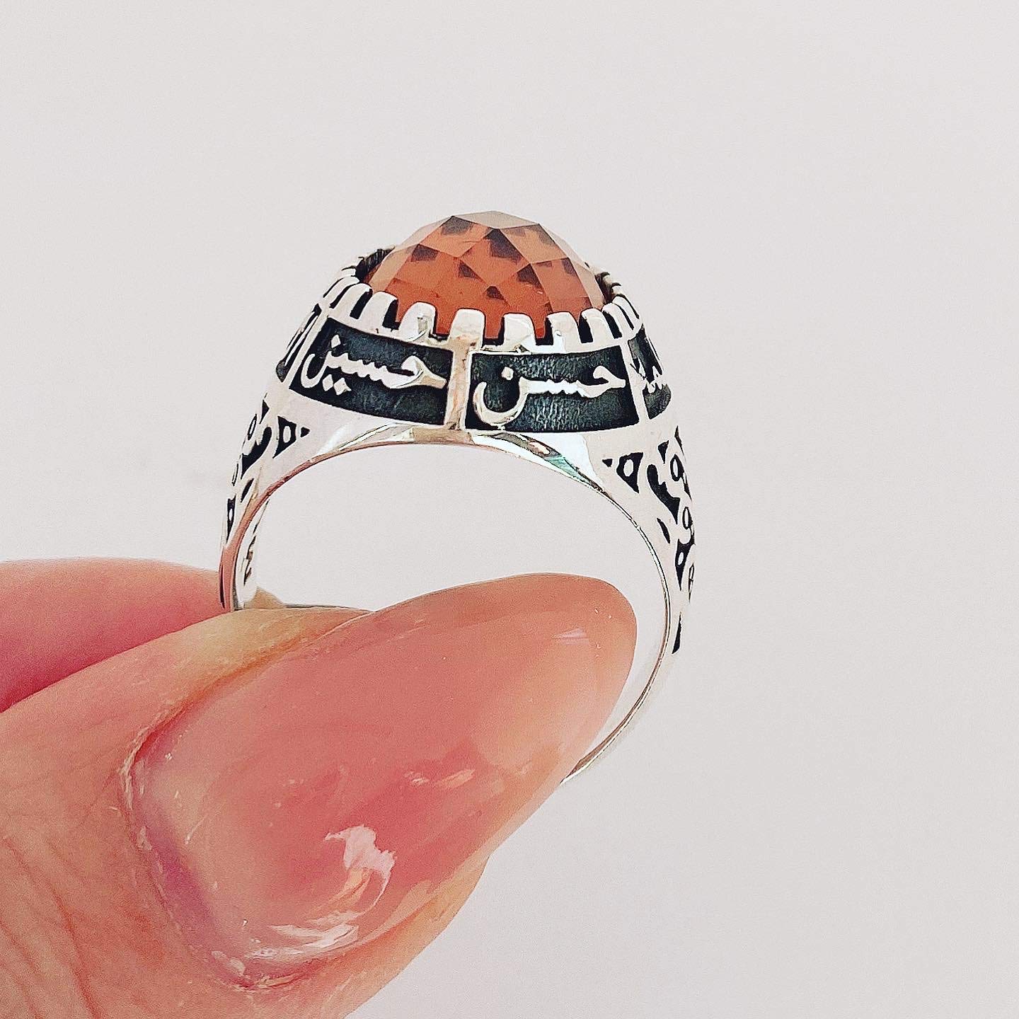925 Silver Ahl al-Bayt Ring - Allah Ali Hasan Hussein Fatima Islamic Jewelry for Men, Shia Muslim Ring with Color Changing Sultanite Stone | Perfect for Religious Ceremonies, Daily Wear & Gift Giving