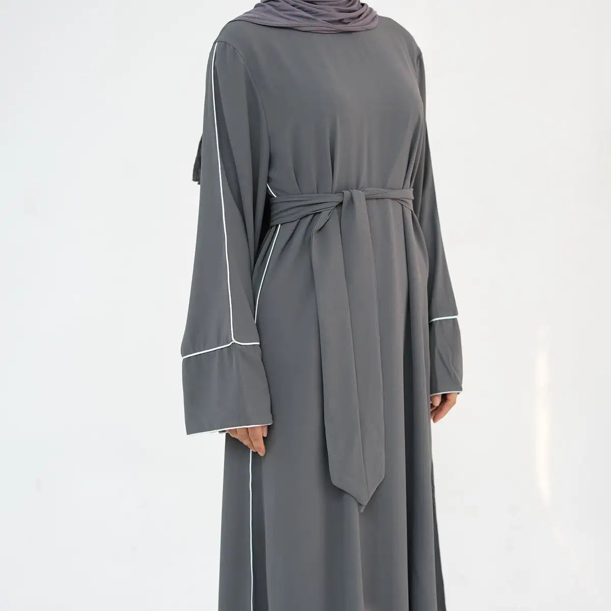 Elegant Solid Color Hem Abaya Dress - Modest Islamic Fashion for Women | Perfect for Prayer, Mosque, and Everyday Wear