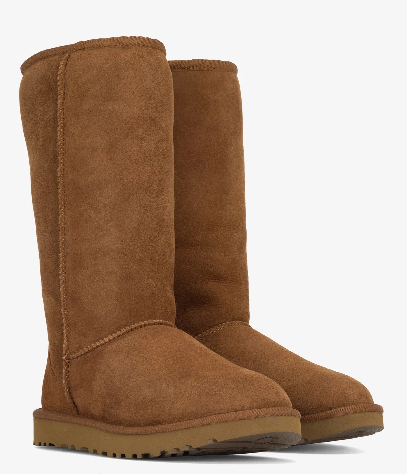 UGG Classic Tall II Women's Sheepskin Boots - Warm & Comfortable Winter Boots for Women - Perfect for Snow, Cold Weather & Casual Outfits