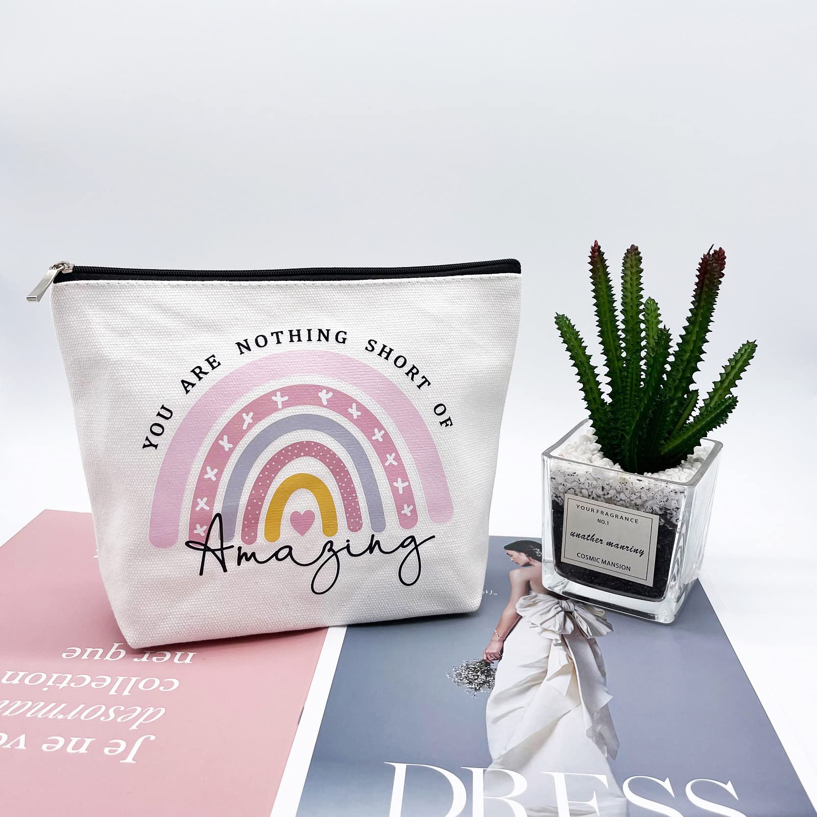 Inspirational Gifts for Women - Thank You Rainbow Cosmetic Bag, Amazing Birthday Gift for Best Friend, BFF, Sister, Wife, Boss, Teacher, NHS Nurse - Perfect for Travel, Work, or Daily Use