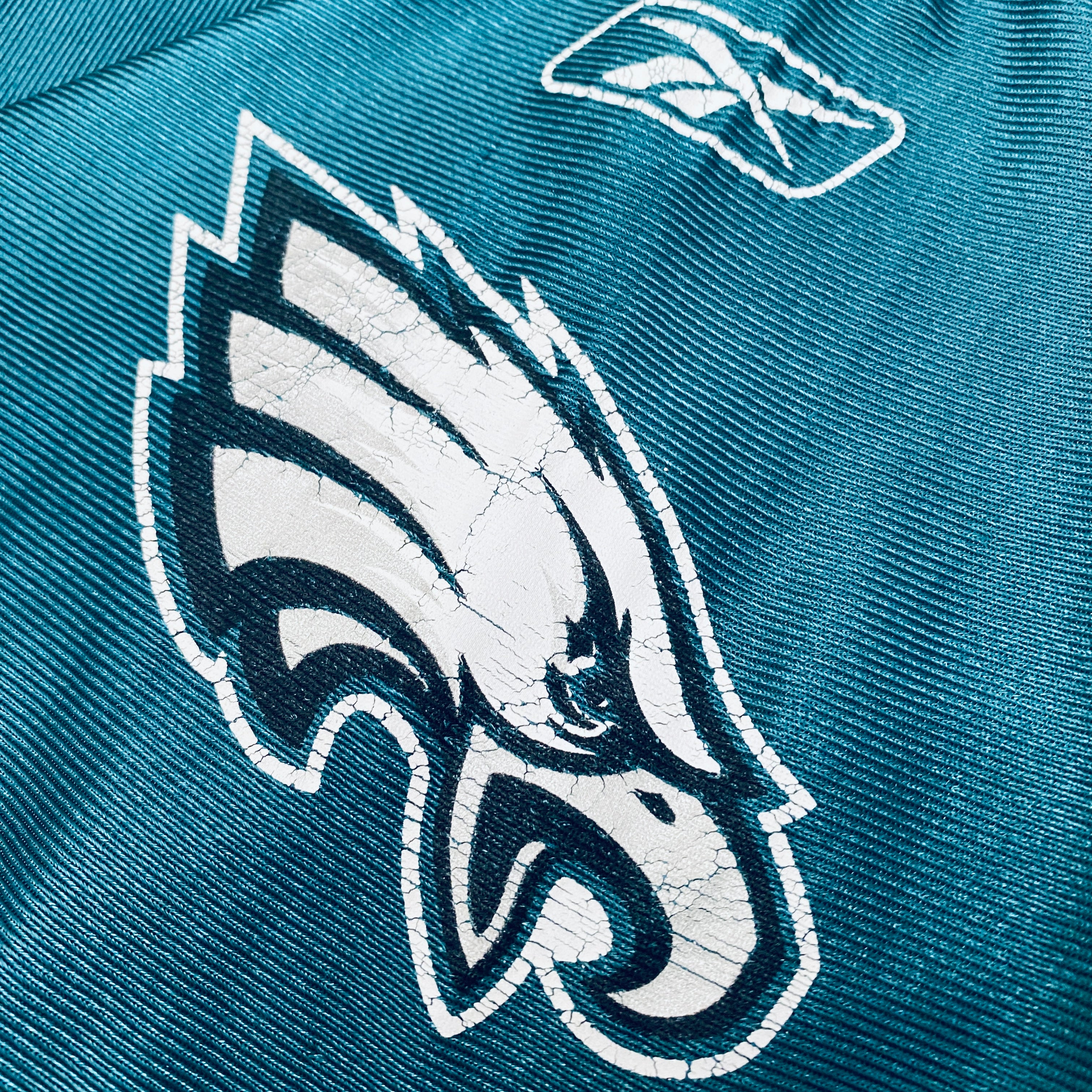 Philadelphia Eagles Jeremiah Trotter 2004-05 Replica Jersey (Large) - Authentic NFL Football Fan Gear for Game Day & Tailgating