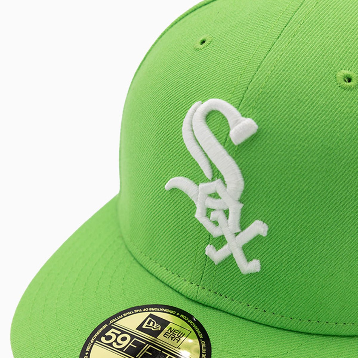 Chicago White Sox MLB 59FIFTY Fitted Hat - Official Licensed Baseball Cap for Men & Women - Adjustable Low Profile Design - Perfect for Games, Sports & Streetwear Fashion