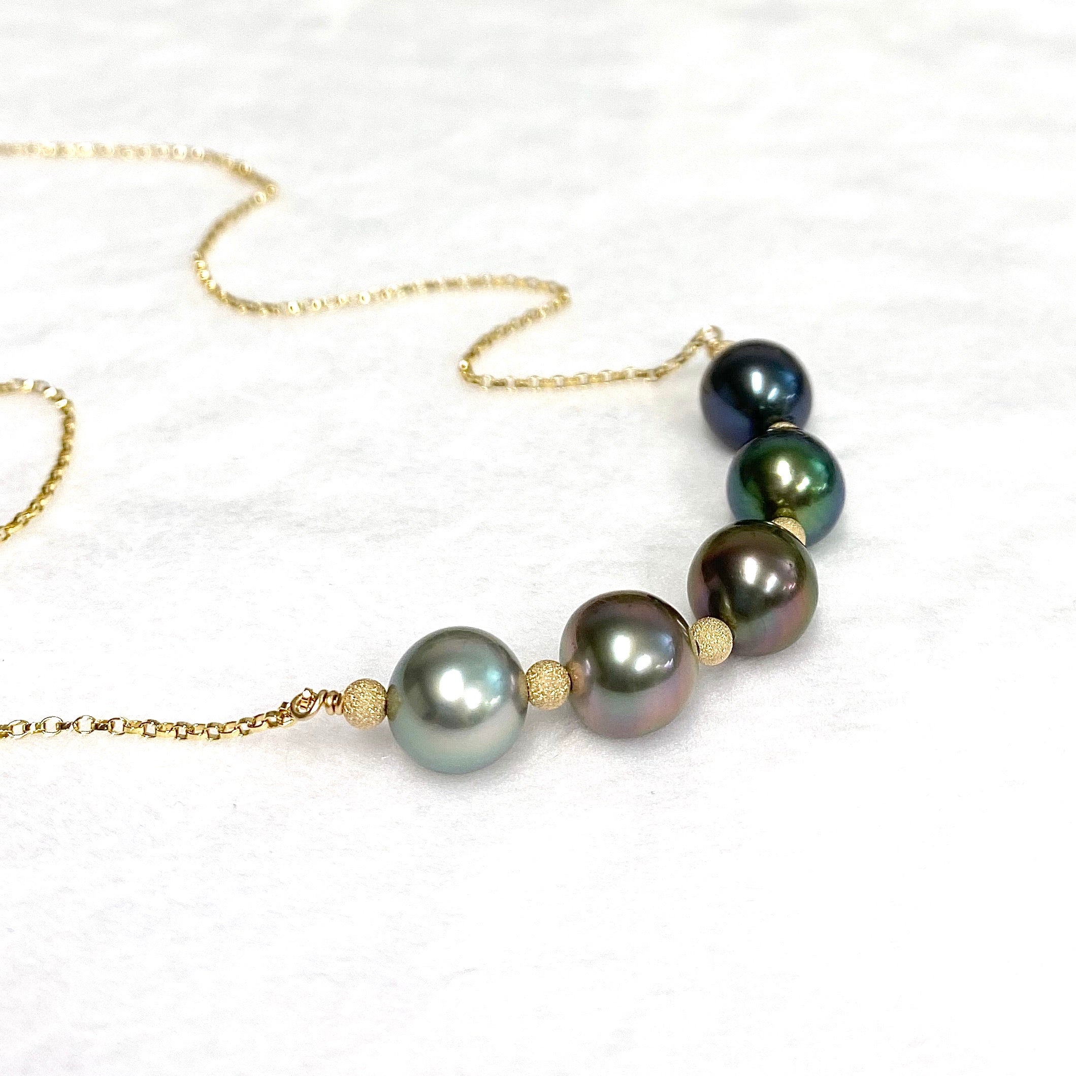 Exquisite Tahitian Pearl Bar Necklace with Blue Ombré - Elegant Jewelry for Women, Perfect for Weddings, Parties & Special Occasions