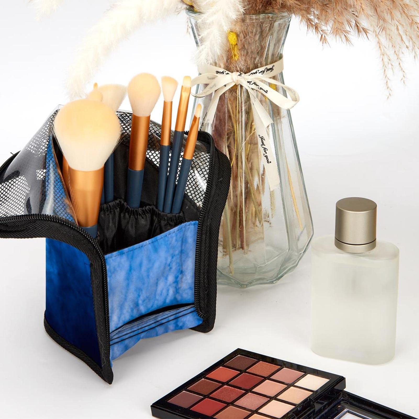 12-Piece Makeup Brush Organizer Bag with Water Wave Texture - Portable Travel Brush Holder Case for Professional & Home Makeup Artists (Ideal for Travel, Salon & Daily Makeup Storage)