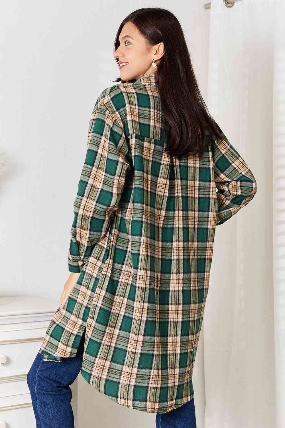 Stylish Plaid Collared Long Sleeve Shirt for Men - Perfect for Office, Casual Wear & Outdoor Activities