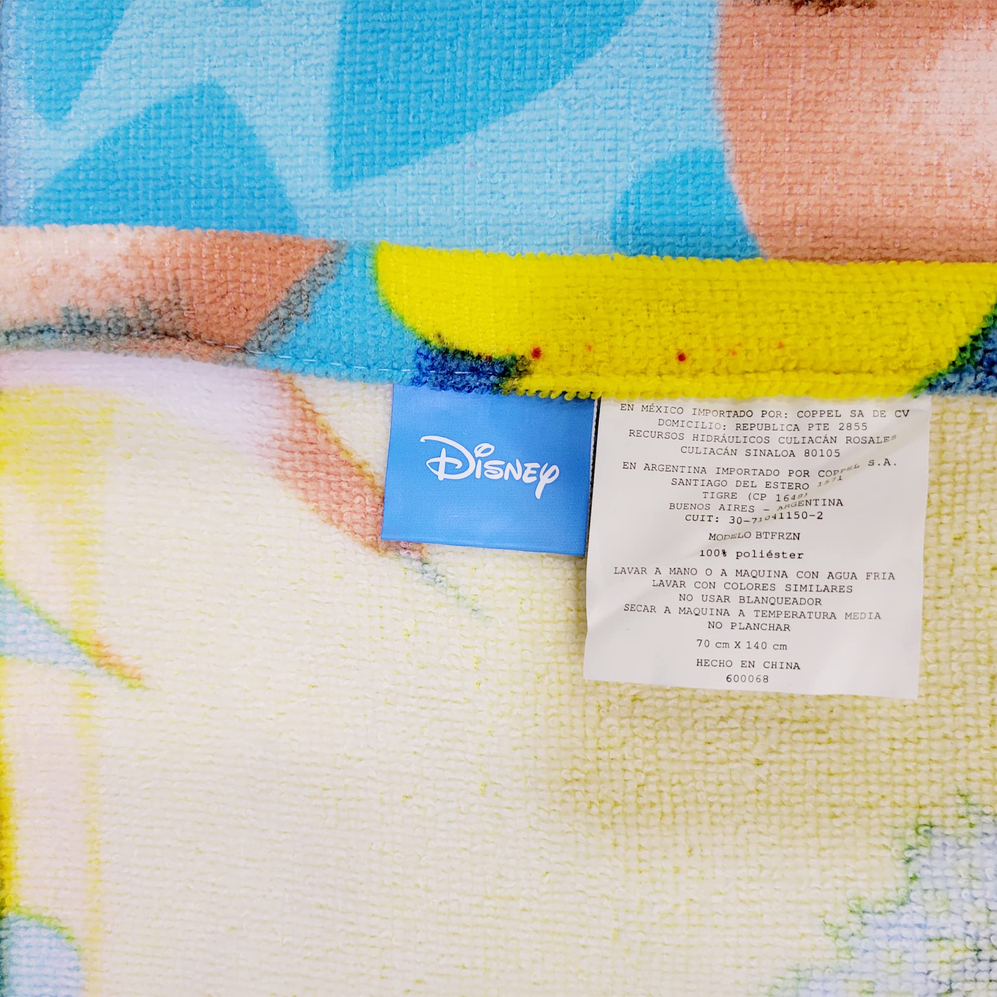 ROYAL WEAR Kids Official Licensed Frozen Sister Forever Hooded Bath Towel - 40 x 60 Inch Soft Beach Towel for Boys & Girls - Perfect for Swimming, Bath Time, and Pool Parties