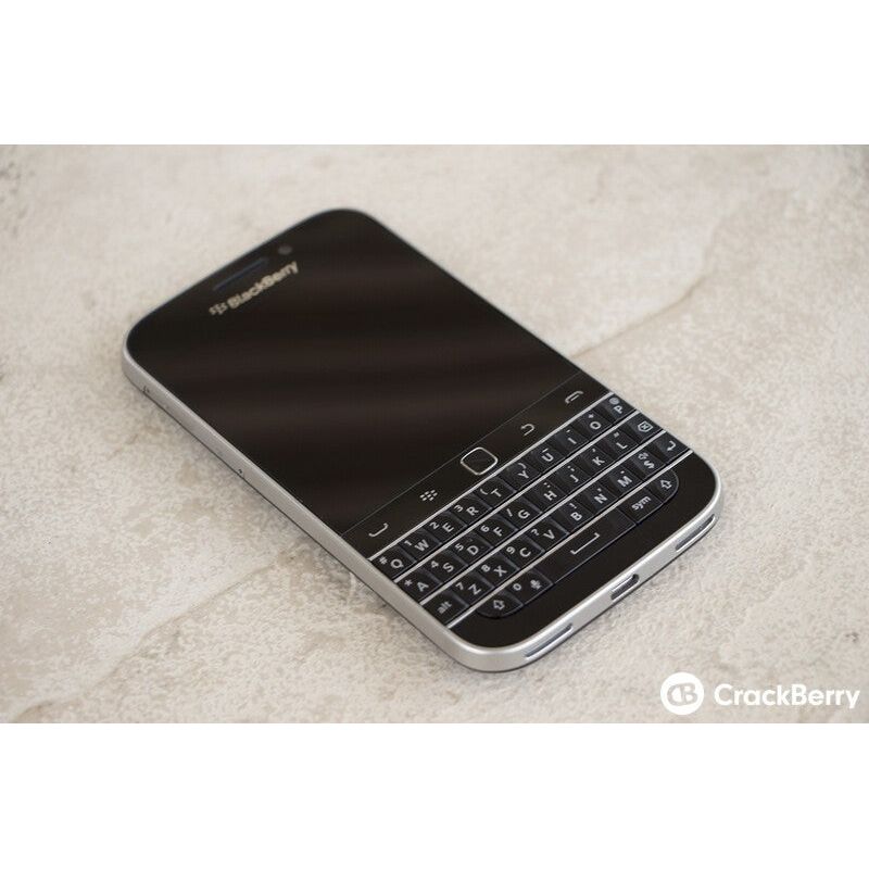 BlackBerry Classic Smartphone - Unlocked GSM 4G LTE QWERTY Keyboard (Black) | Perfect for Business Professionals & Secure Communication