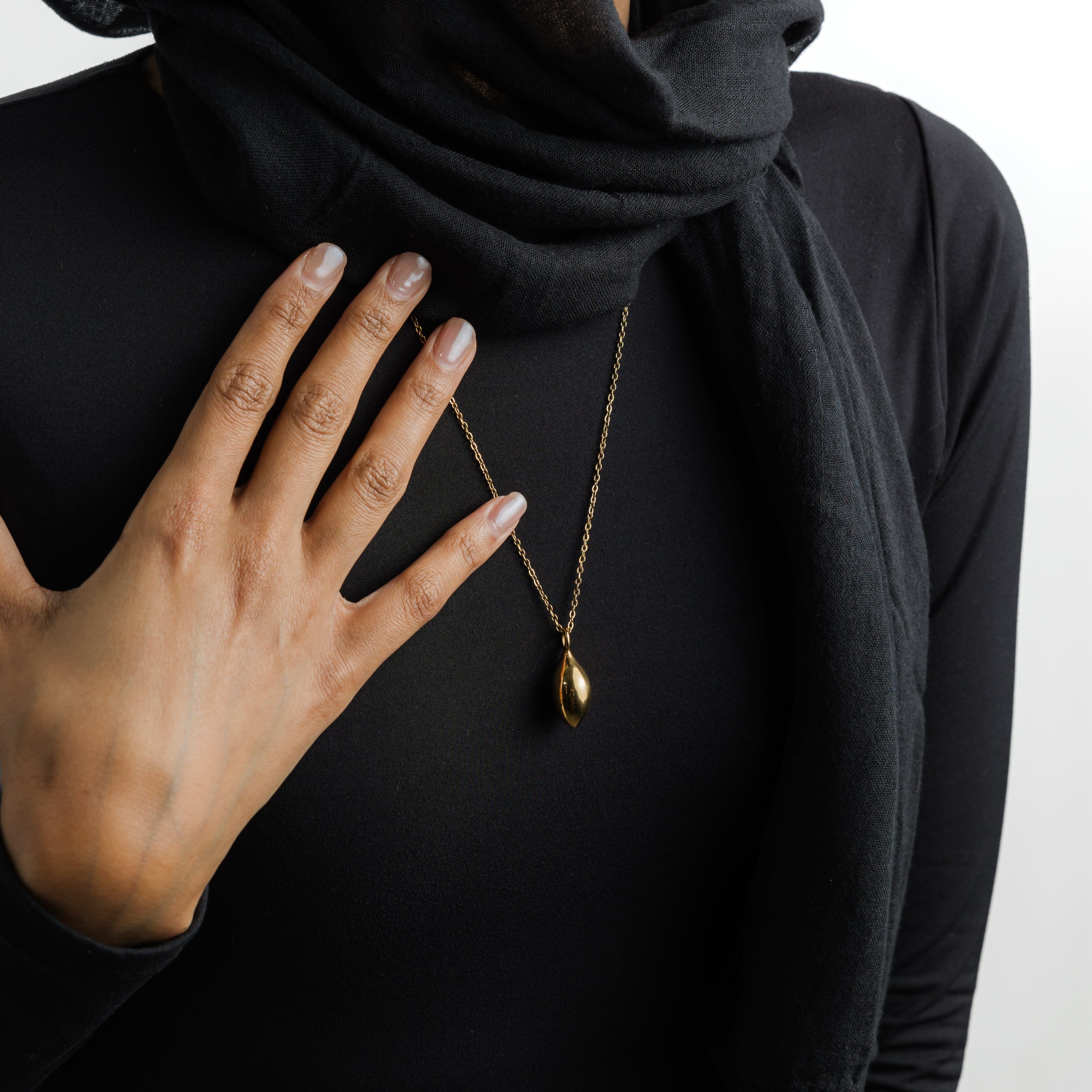 Handmade Palestinian Olive Wood Necklace for Women - Elegant & Unique Olive Tree Pendant Jewelry - Perfect for Gifts, Weddings & Everyday Wear