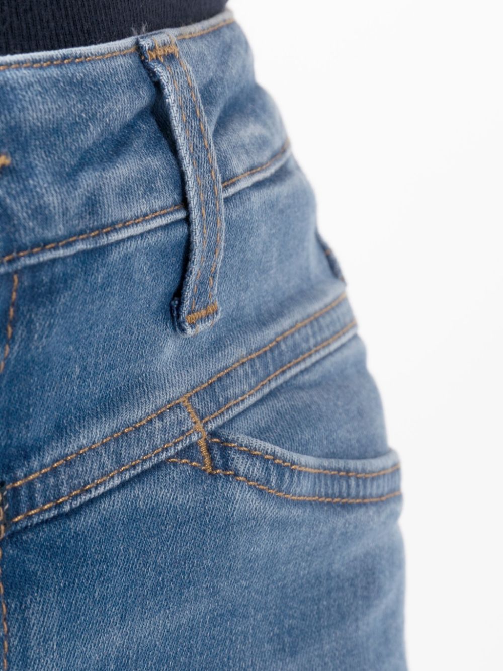 Stylish Closed Jeans in Light Denim - Perfect for Casual Outfits & Everyday Wear