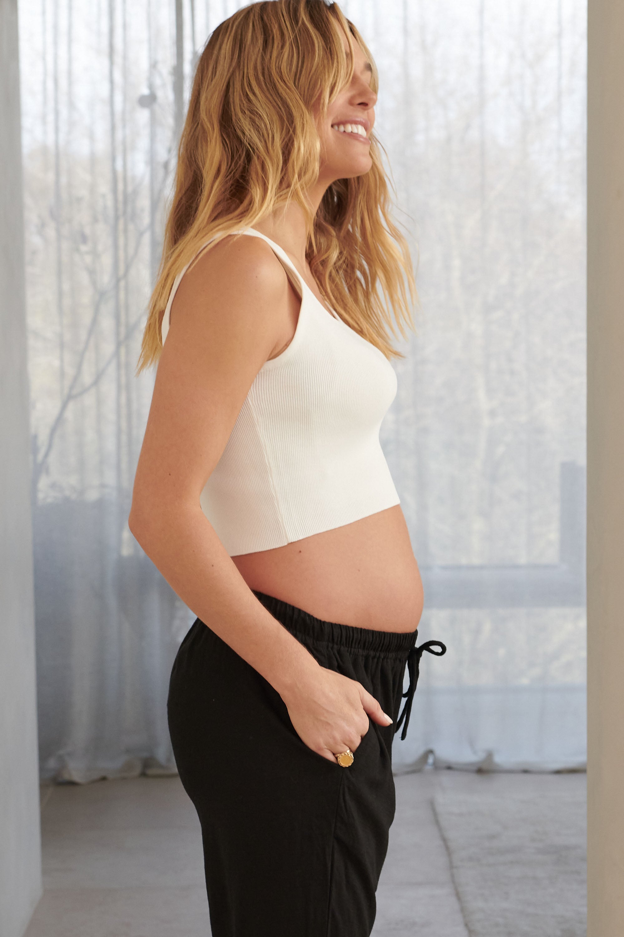 About That Base Knit Crop Top - Women's Fashion Stretchy Casual T-Shirt for Yoga, Gym & Streetwear Outfits