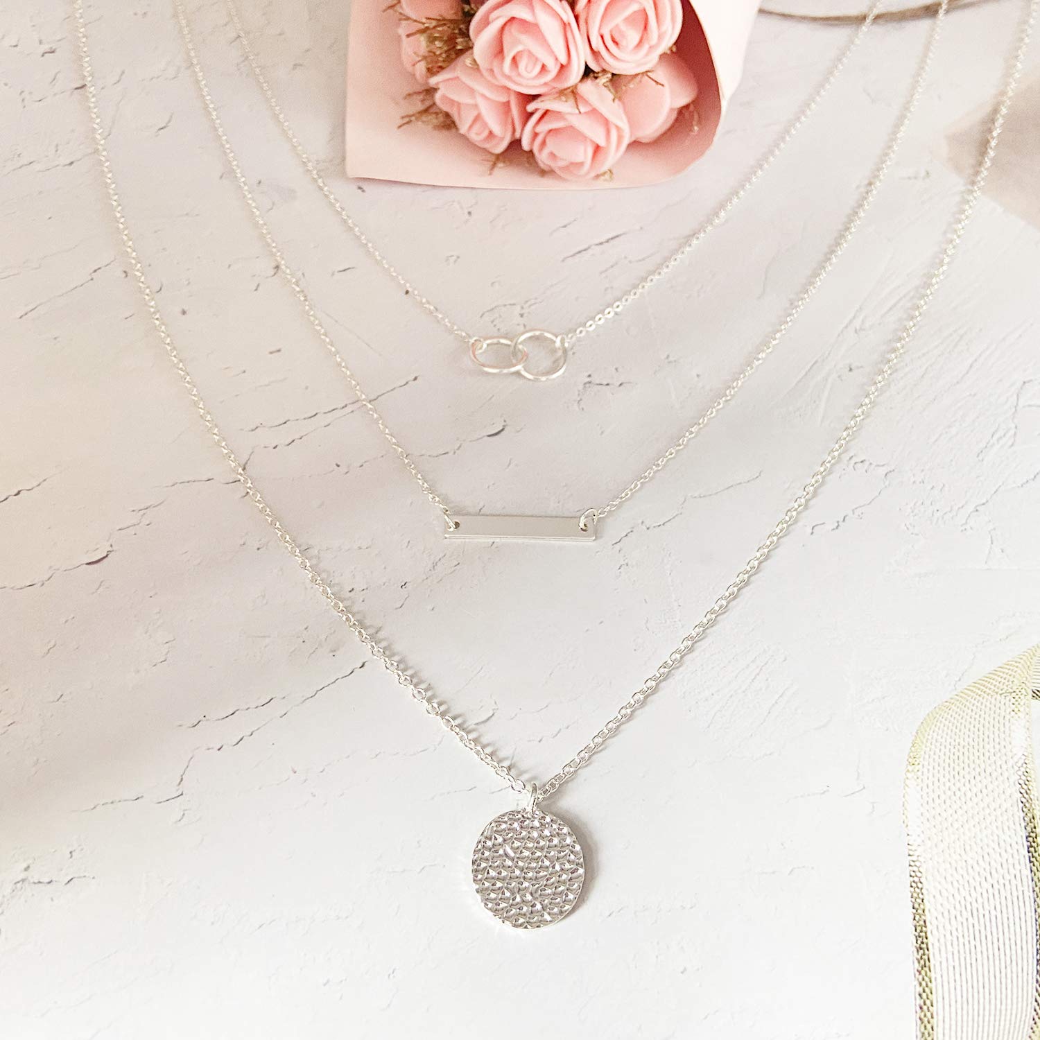 YANCHEN Women's Layered Necklace Set - Dainty Stackable Chain Necklaces with Charms, Trendy Jewelry for Everyday Wear, Christmas Gifts & Stocking Stuffers - Perfect for Layering, Office Wear and Special Occasions