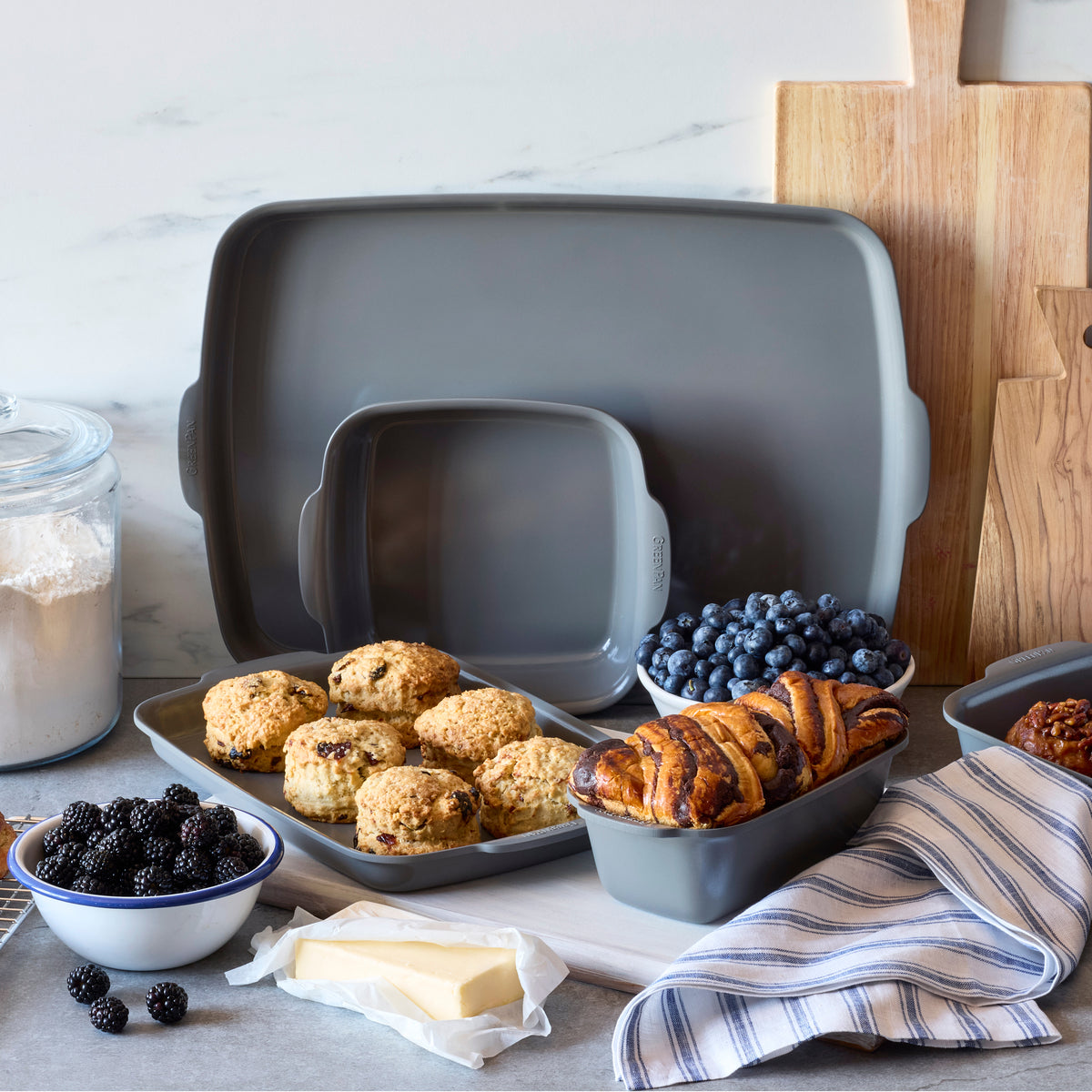 Premiere Nonstick Ceramic Loaf Pan - 1 Pound, Oven Safe Bakeware for Bread, Meatloaf & Cakes - Perfect for Home Baking, Holiday Cooking & Gift Giving