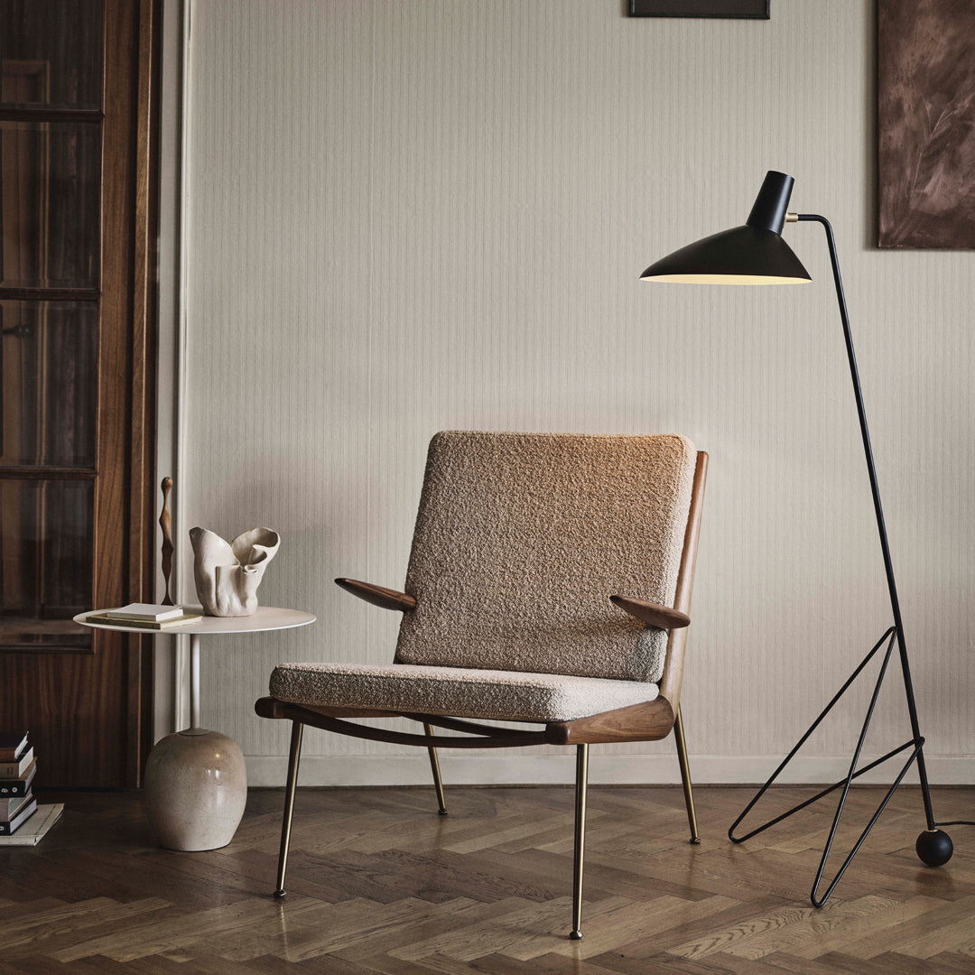 Boomerang HM2 Lounge Chair with Arms - Modern Comfort for Living Room, Office & Patio - Ergonomic Design for Relaxation & Style