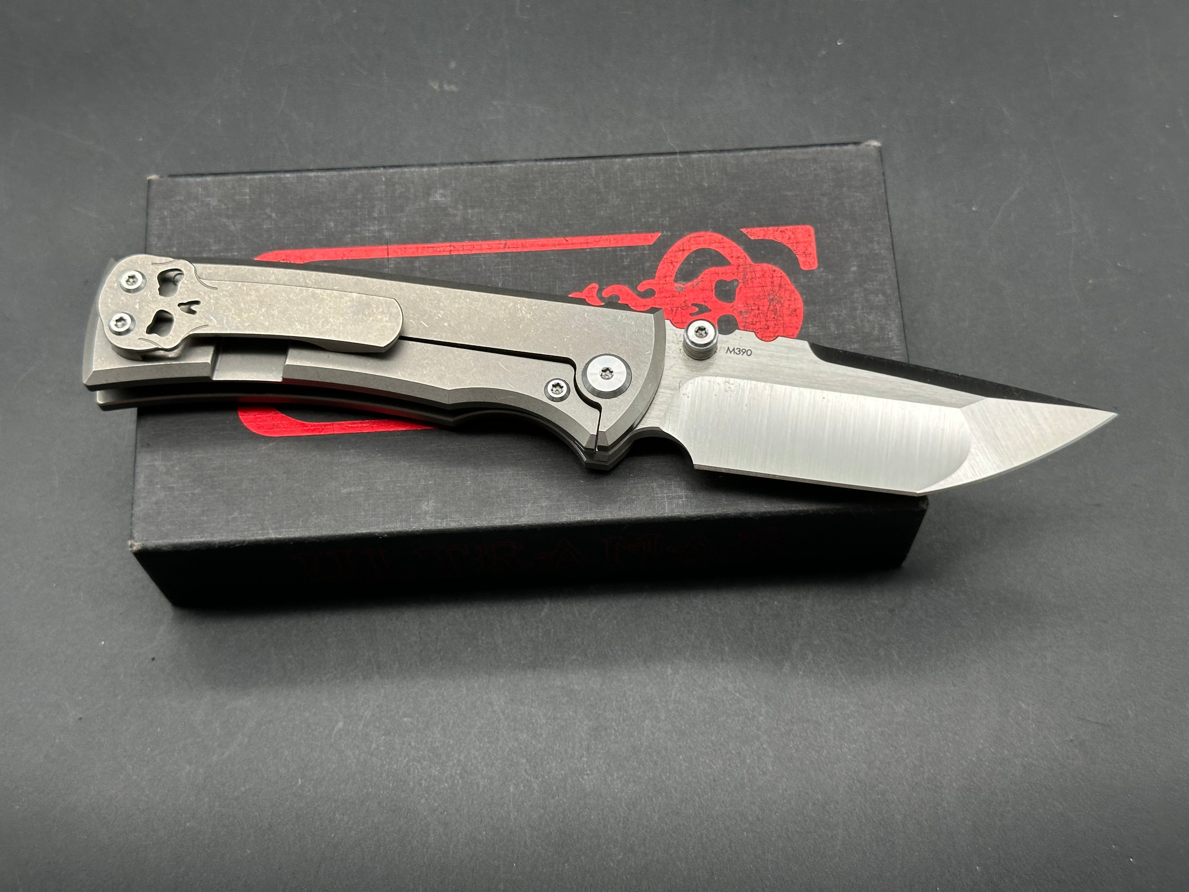 Chaves Redencion Street Tanto Knife - M390 Steel Blade & Titanium Handle - 3.25