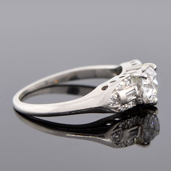 Vintage Platinum Heart-Shaped Diamond Engagement Ring 0.50 Carat - Perfect for Romantic Proposals & Anniversary Gifts