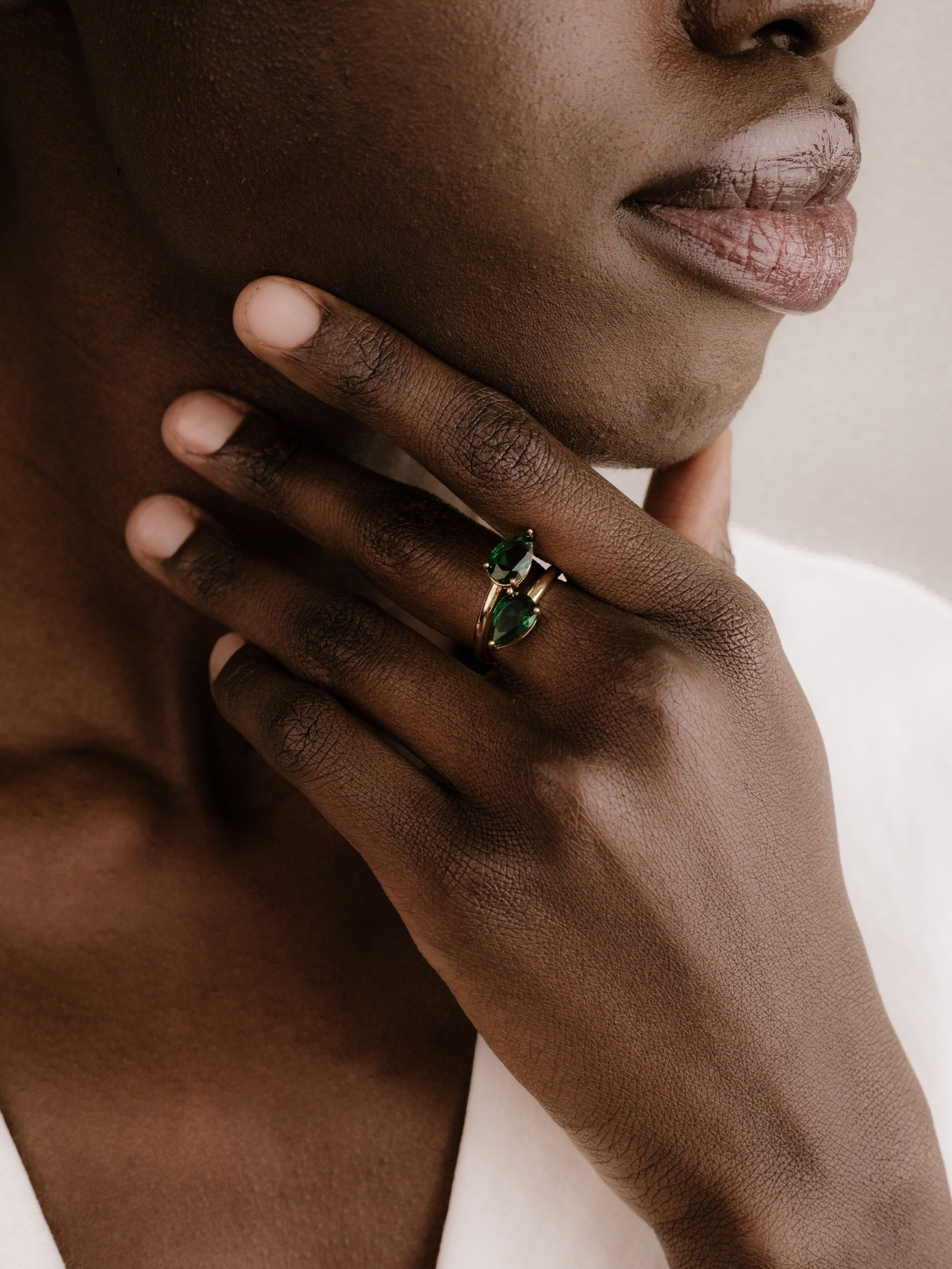 Elegant Crystal Teardrop Wrap Ring for Women - Dainty Adjustable Finger Ring - Perfect for Weddings, Parties & Everyday Wear