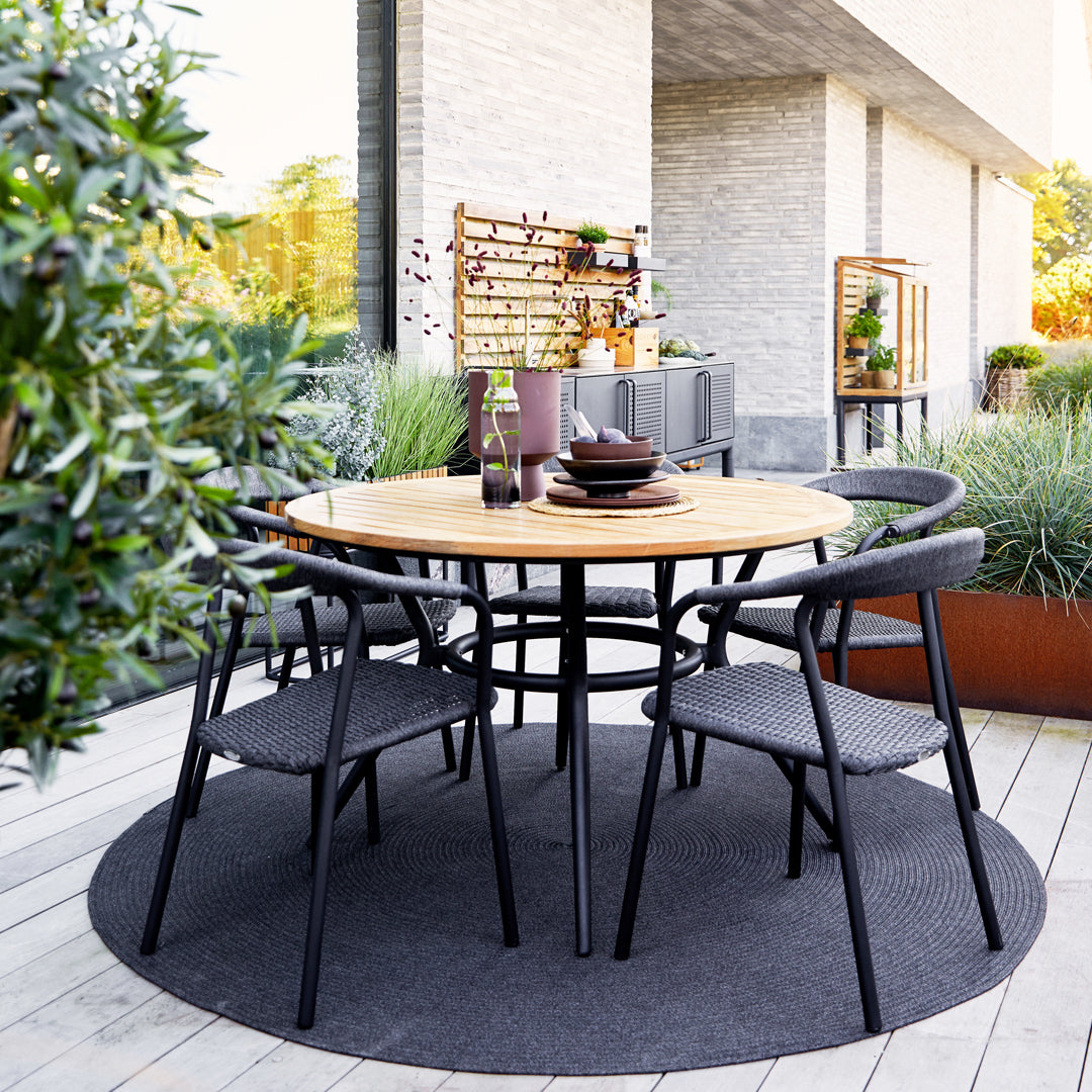 Joy Outdoor Dining Table Round - Durable Patio Furniture for Garden, Deck, and Backyard - Perfect for Outdoor Entertaining & Relaxation