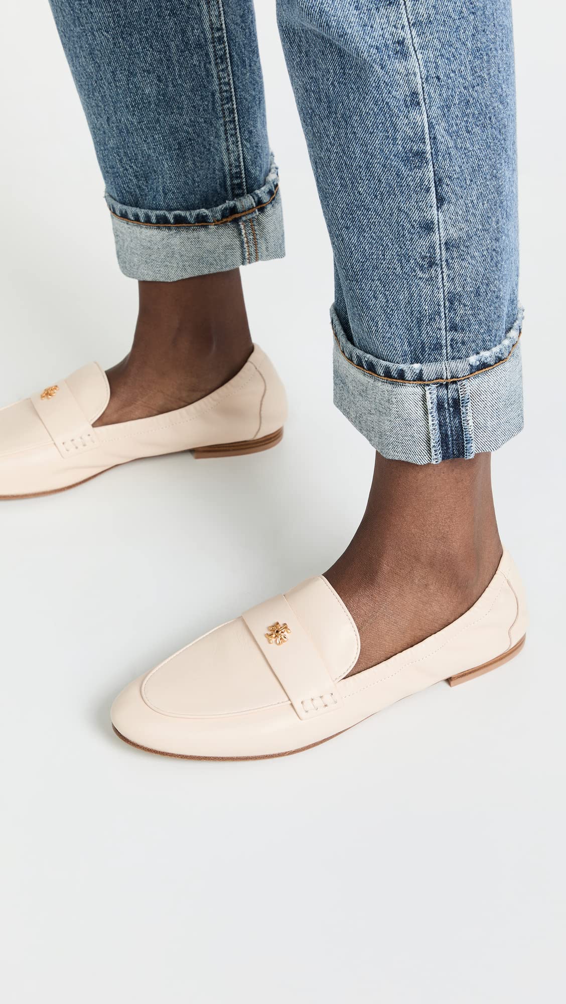 Tory Burch Women's Ballet Loafers - Comfortable Slip-On Flats for Work, Travel & Everyday Wear | Classic Leather Shoes for Women | Perfect for Office, Walking & Casual Outfits