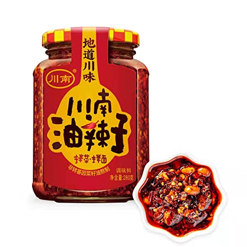 Premium Sichuan Chili Oil Crisp with Roasted Chili, Soybean & Peanut - Authentic Chinese Spicy Sauce - Ready-to-Eat Condiment for Noodles, Dumplings & Stir-Fry - 280g/9.9oz Hot Chili Oil Bottle (1 Pack) - Perfect for Asian Cooking, Meal Prep & Gourmet Gifts