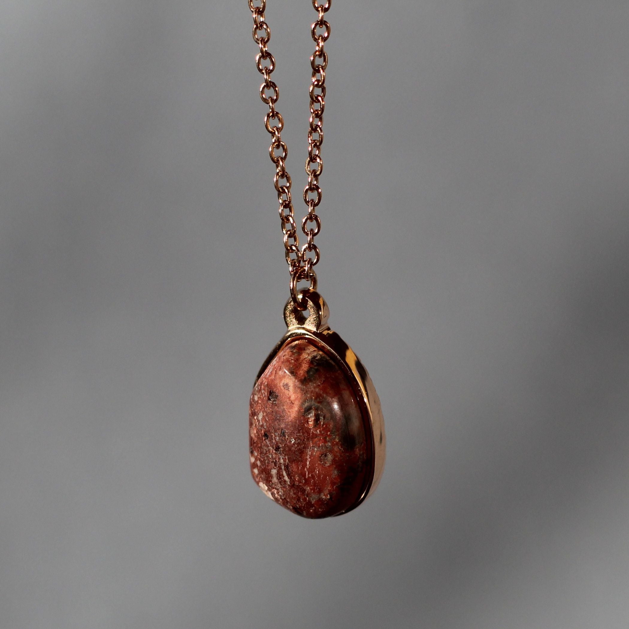 Leopard Print Drop Pendant Necklace for Women - Fashion Statement Jewelry for Parties, Date Nights & Special Occasions