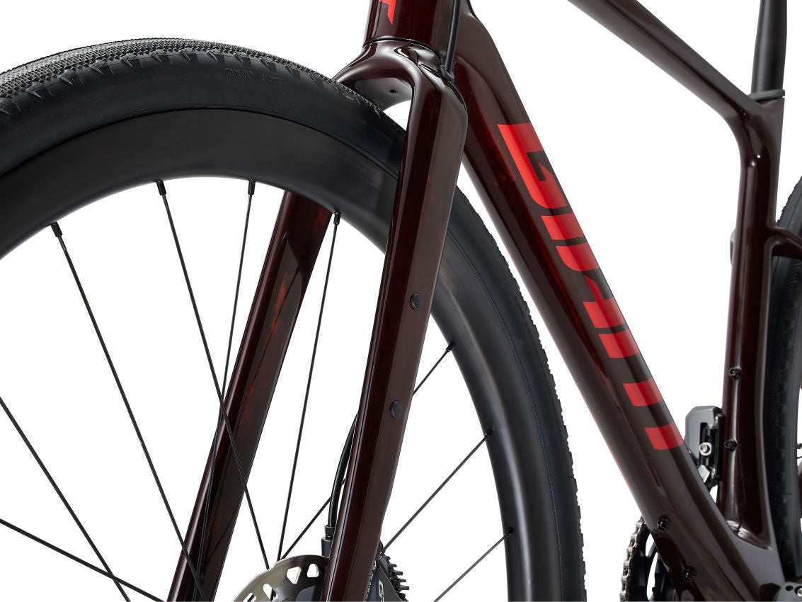 Giant Revolt Advanced Pro 0 Carbon Gravel Bike - Lightweight & Durable for Off-Road & Commuting | Perfect for Adventure Cycling, Trail Riding & Daily Commutes