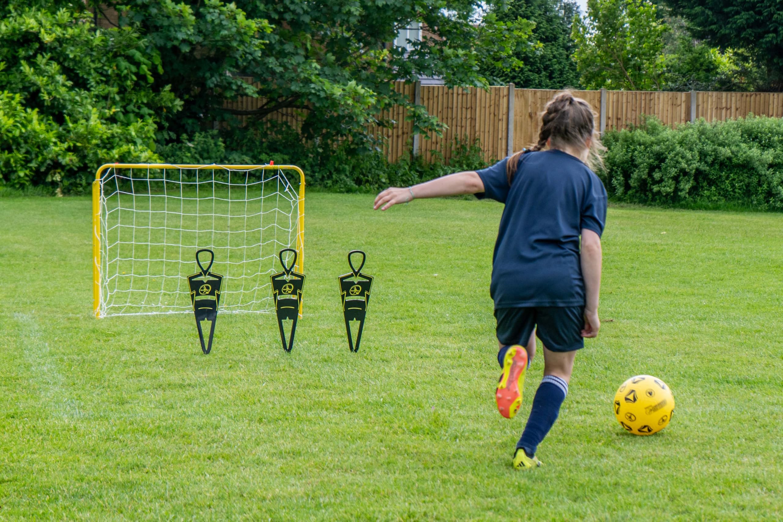 Kickmaster Ultimate Football Challenge Gift Set with Games Manual - Perfect for Kids, Teens & Family Game Nights, Outdoor Play & Sports Enthusiasts