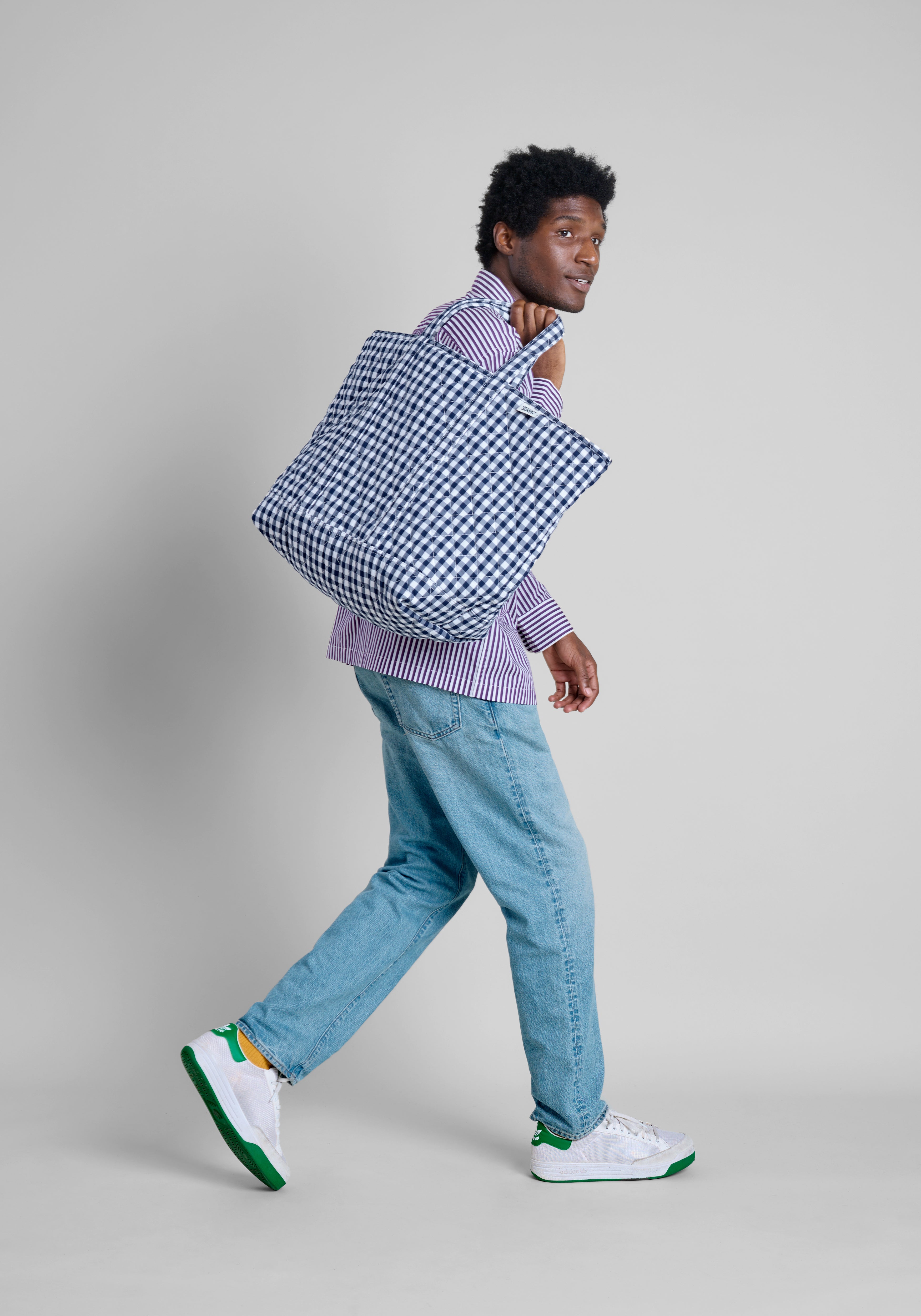 Quilted Gingham Weekender Bag - Stylish Travel Duffel for Women & Men - Perfect for Weekend Getaways, Gym, Work & Overnight Trips