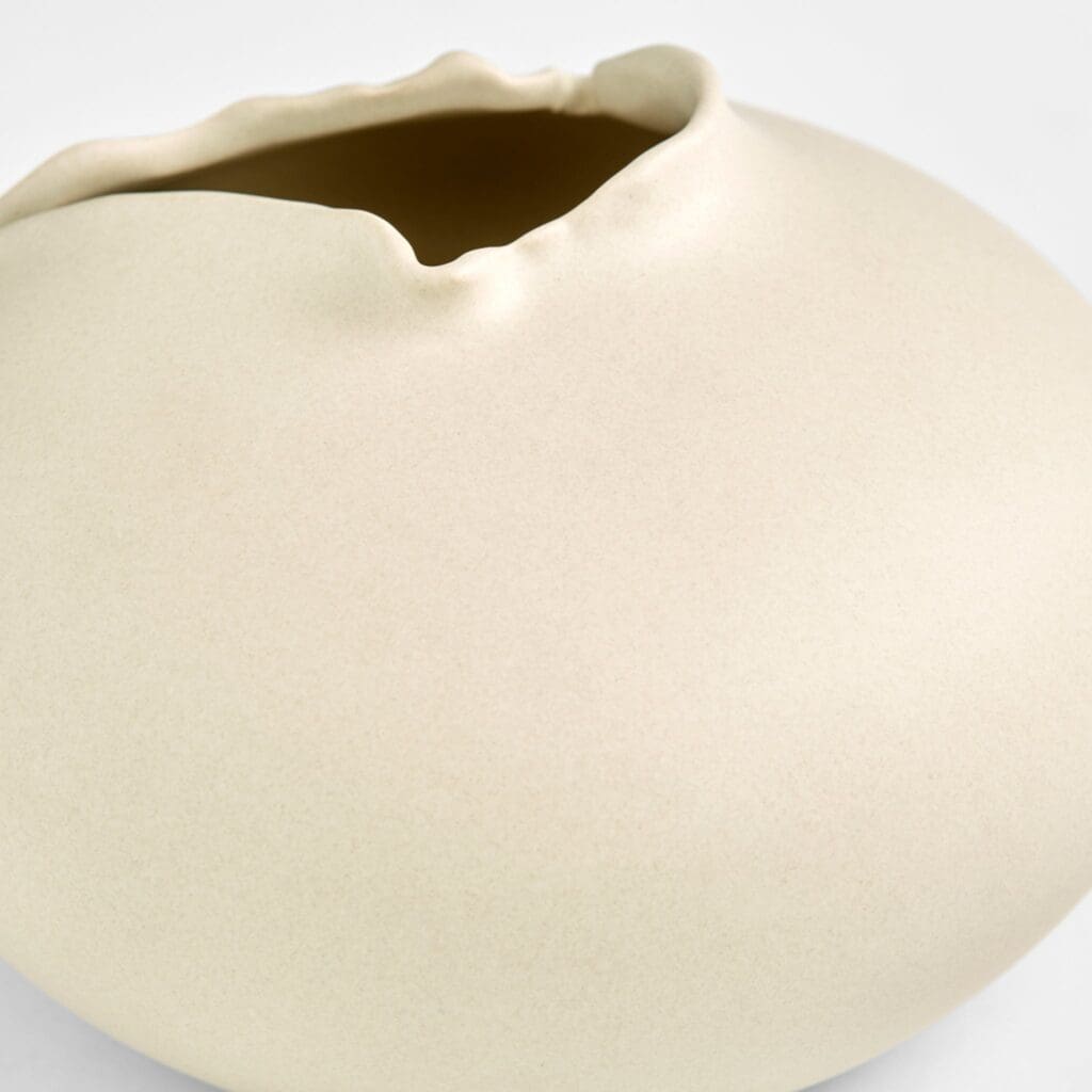 Cyan Design 11402 Tambora Vase - Small Off White Ceramic Vase for Home Decor, Wedding Centerpiece, Tabletop Display