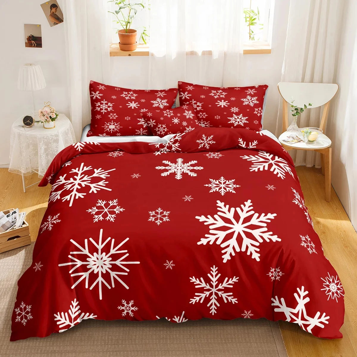 Red Christmas Snowflake Duvet Cover Set - Holiday Bedding Collection for Queen/King Size - Festive Winter Bedroom Decor for Xmas Season