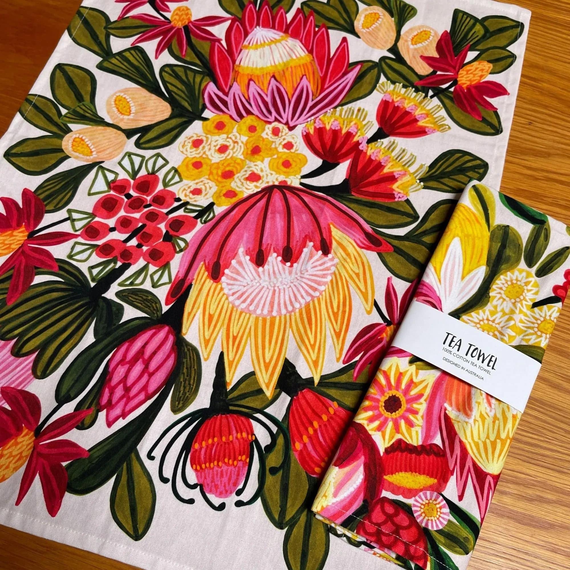 Premium King Proteas Tea Towel Set - 100% Cotton Kitchen Towels for Drying Dishes, Handmade Floral Design - Perfect for Kitchen, Dining, and Gift Giving