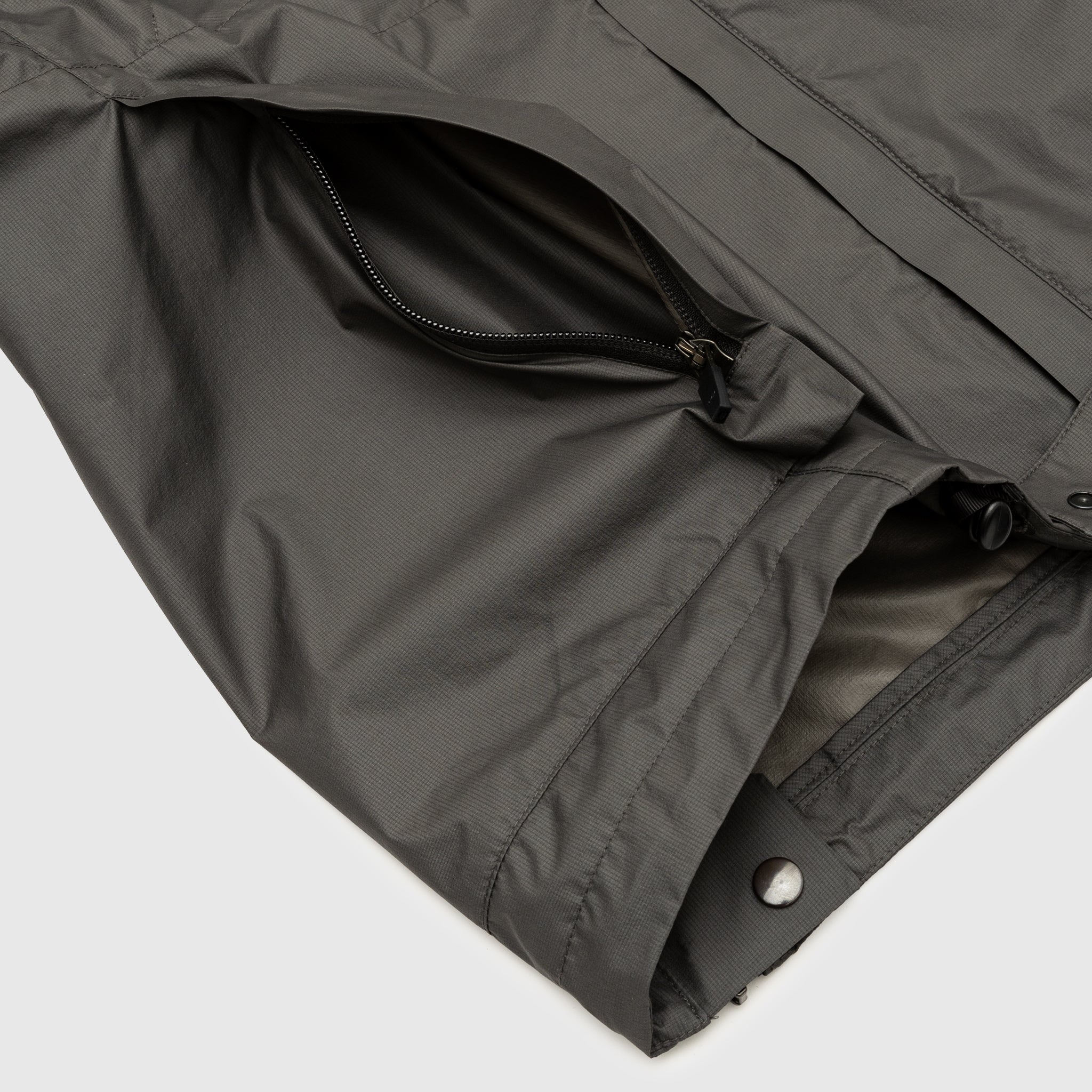 J36 WS Windstopper® Interops Jacket - Lightweight Windproof & Water-Resistant Outdoor Jacket for Hiking, Running & Cycling
