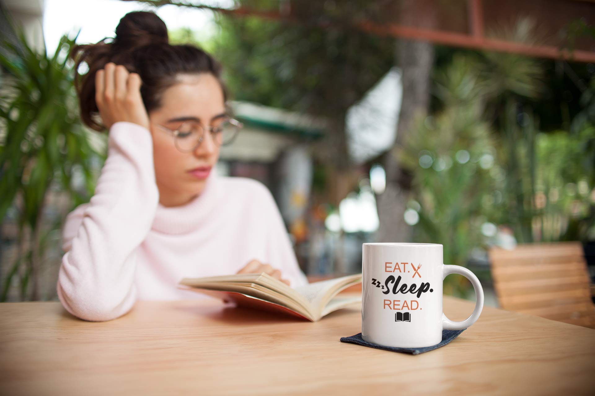 Funny Coffee Mug for Book Lovers - 11oz Ceramic Cup with 'Eat Sleep Read' Design - Perfect Gift for Readers & Bibliophiles - Great for Home, Office, or Library Use