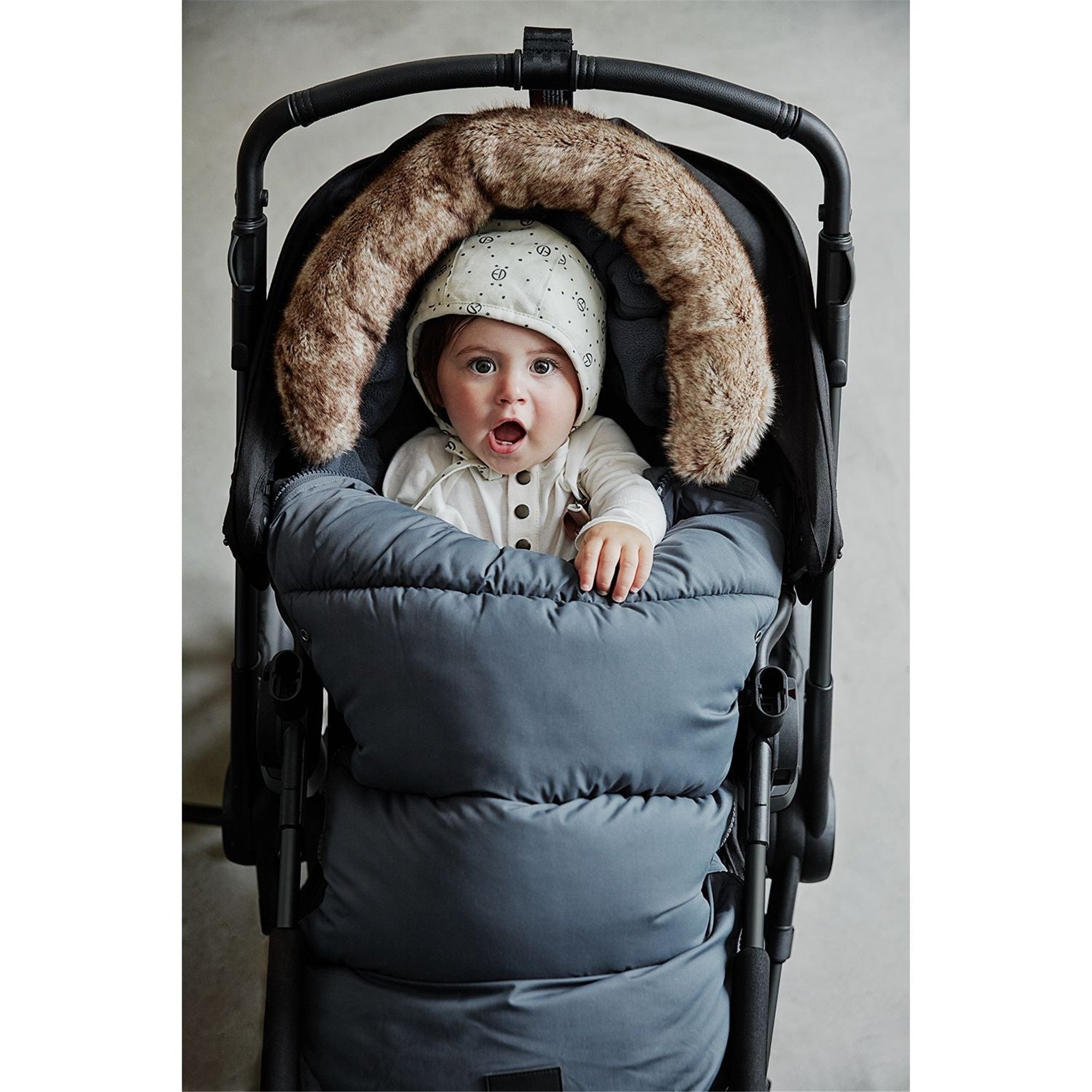 Elodie Details Juniper Footmuff - Premium Baby Stroller Footmuff for Winter, Soft & Warm Infant Carrier Cover for Strollers, Car Seats - Perfect for Outdoor Walks, Shopping, and Travel
