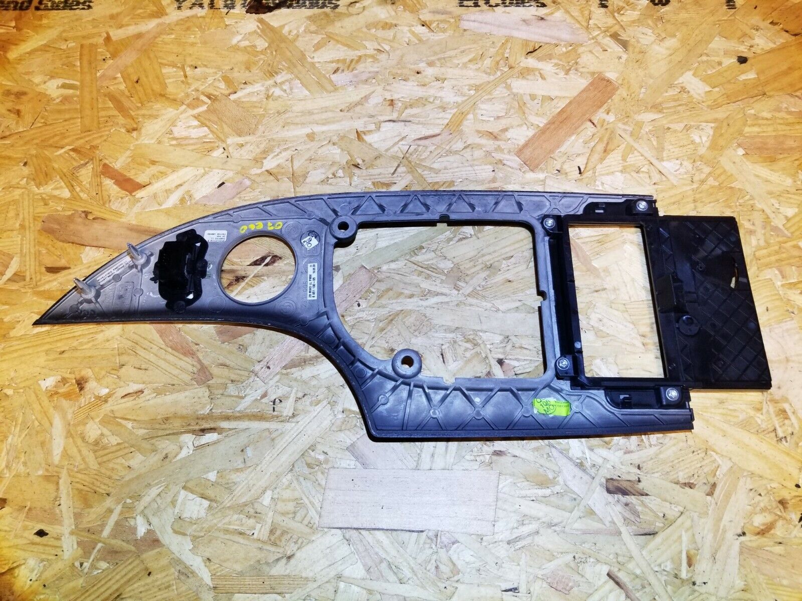 04 05 06 07 BMW 530xi E60 Center Console Gear Selector Trim Panel OEM Replacement Part - Perfect for Interior Upgrade & DIY Car Repair