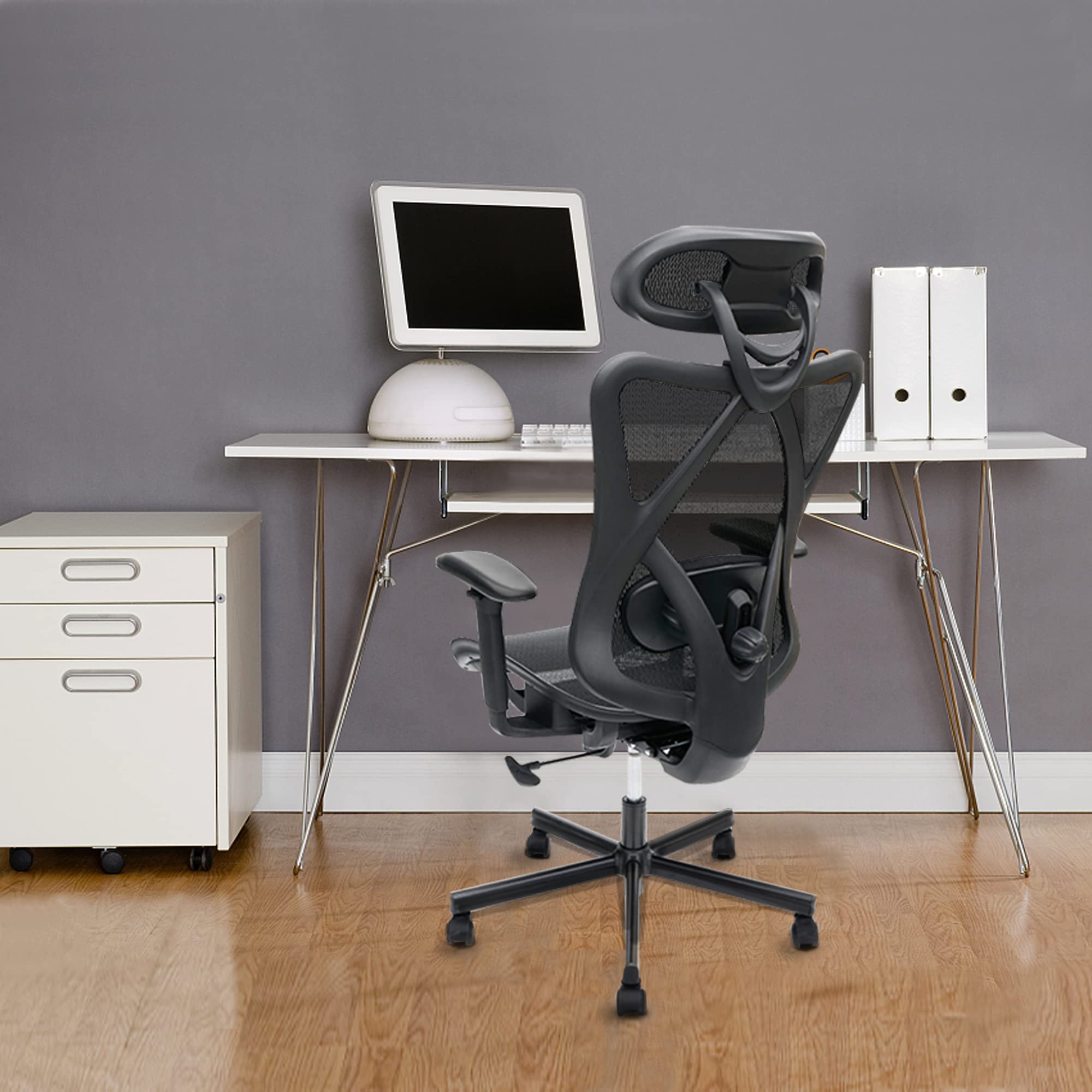 Ergonomic Mesh Office Chair with Adjustable Height, Lumbar Support & Headrest - High Back Desk Chair with Wheels, Tilt Function & Adjustable Armrests for Home Office, Gaming & Workspace Comfort