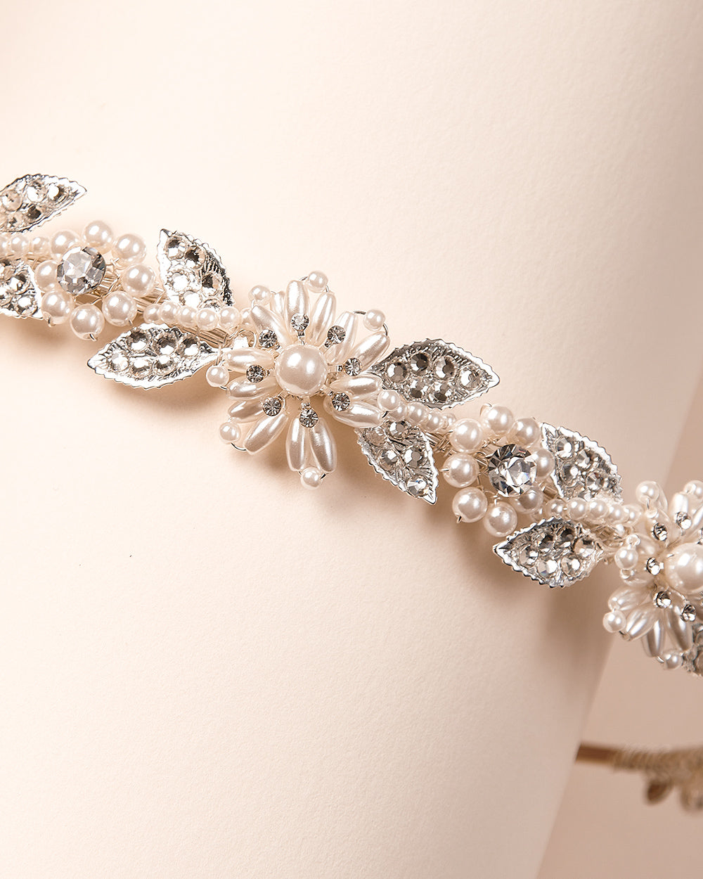Lorna Pearl Headband for Women - Elegant Crystal Rhinestone Hair Accessory for Weddings, Parties & Special Occasions