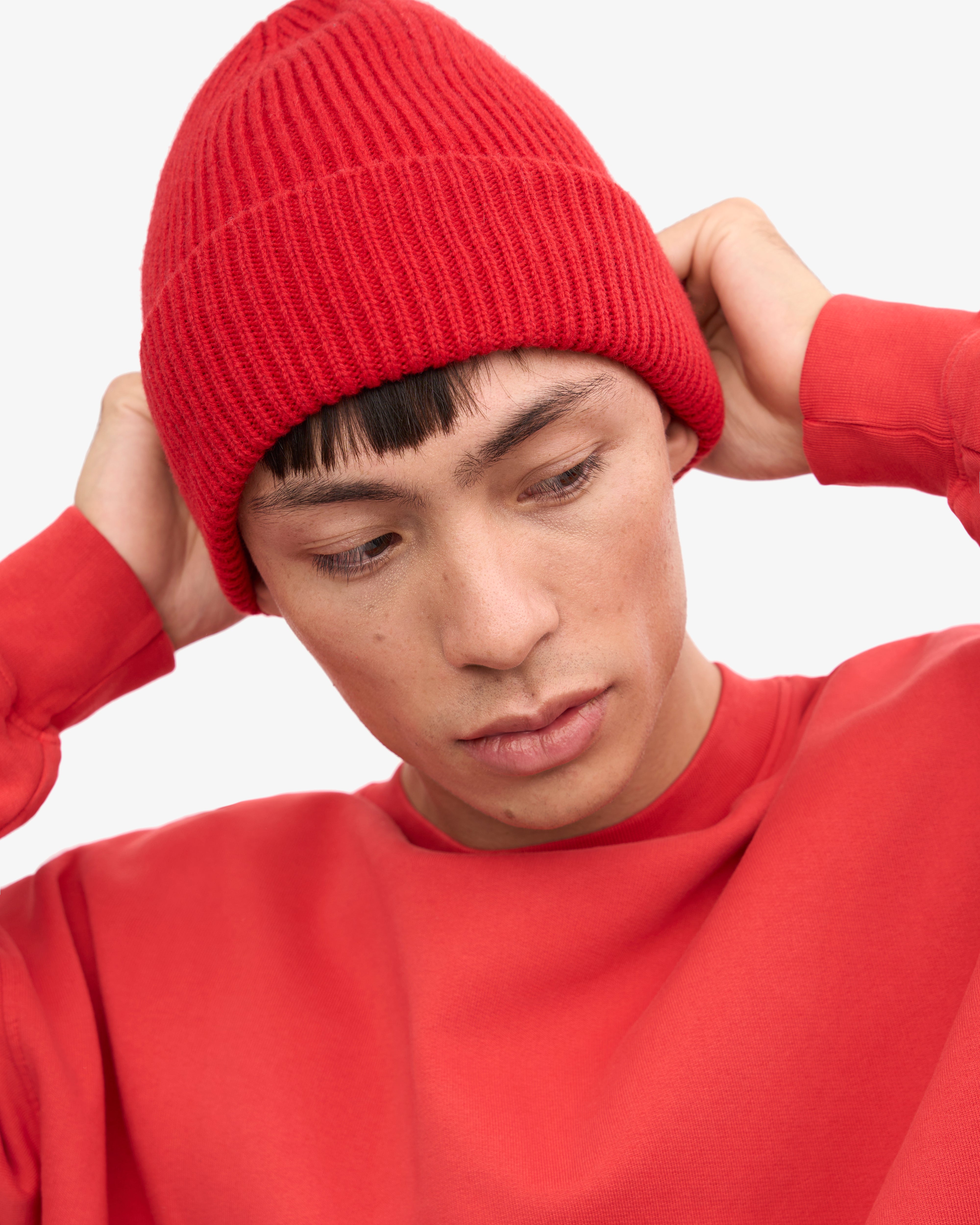 Premium Merino Wool Beanie - Warm Scarlet Red Winter Hat for Men & Women | Perfect for Skiing, Hiking & Cold Weather Activities