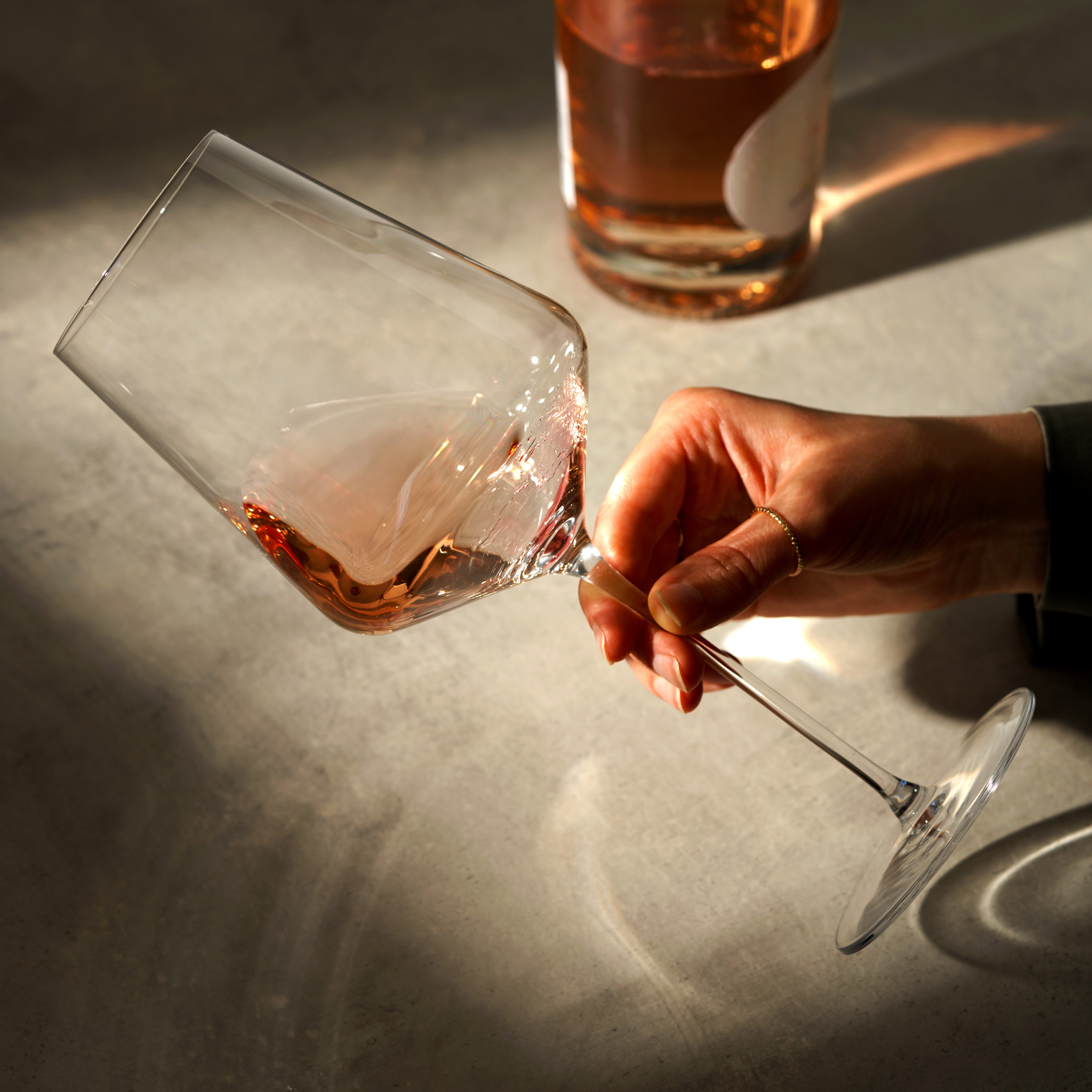 Premium Universal Wine Glass Set - Elegant & Durable Stemware for Red, White & Sparkling Wine - Perfect for Dinner Parties, Weddings & Home Entertaining