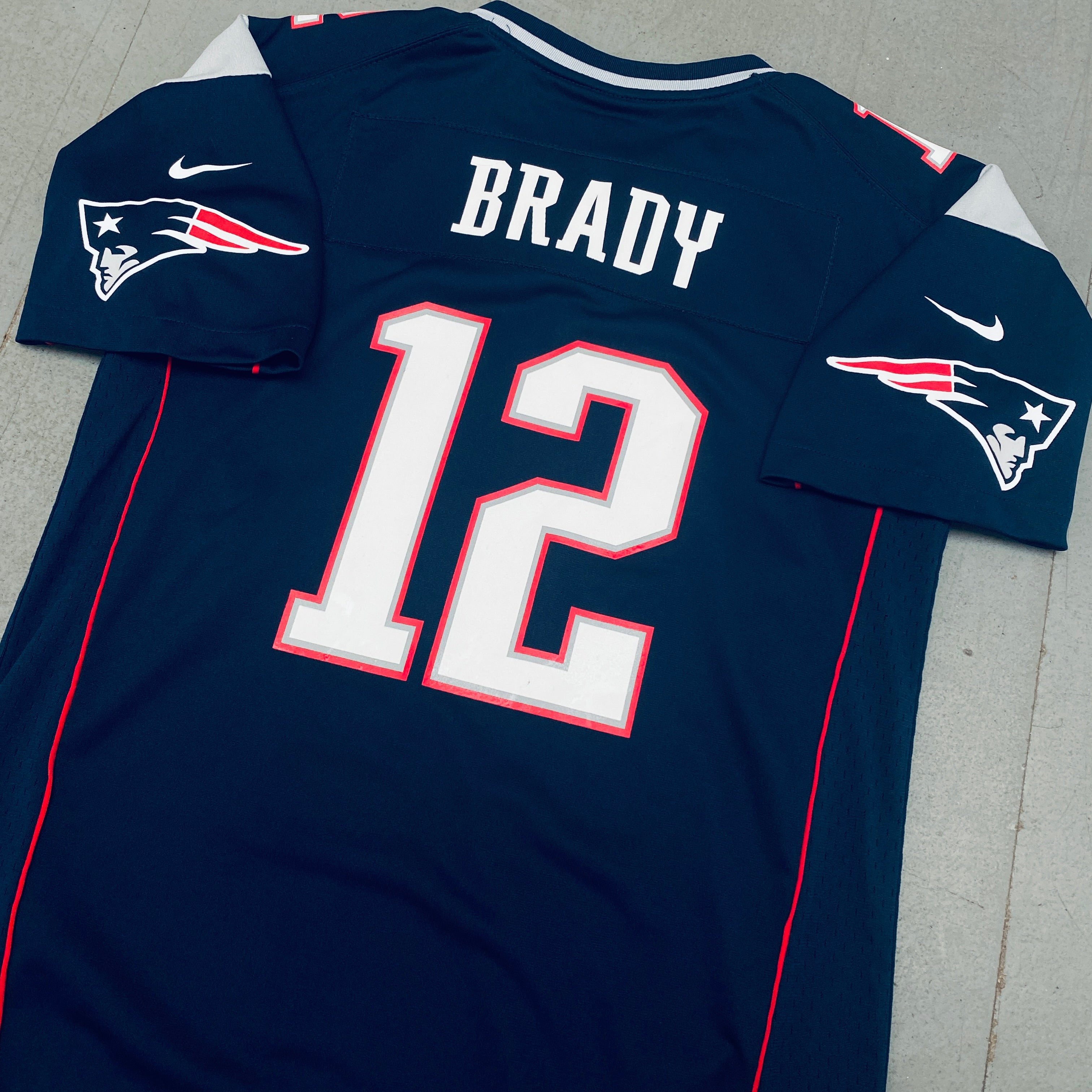 New England Patriots Tom Brady 2012/2013 Replica Jersey (Size S) - Perfect for Football Games, Fan Events, and Sports Memorabilia Collection