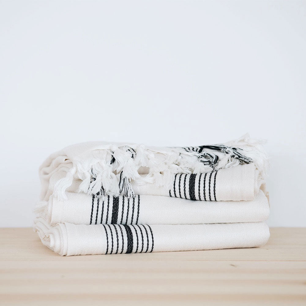 Premium Handwoven Turkish Cotton Towel - Soft, Absorbent & Quick-Drying - Black Stripe Design - Perfect for Beach, Spa, Travel & Home Use