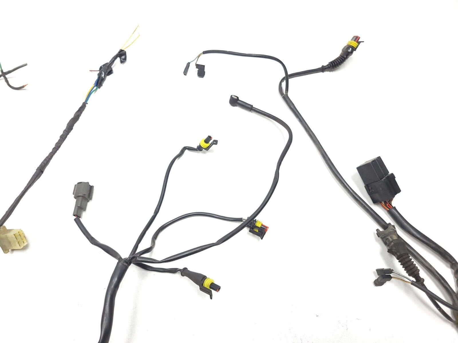Original Ducati Monster M600 620 Main Wire Harness OEM - Replacement Electrical Wiring for Motorcycle Repair & Maintenance - Perfect for DIY Enthusiasts & Professional Mechanics